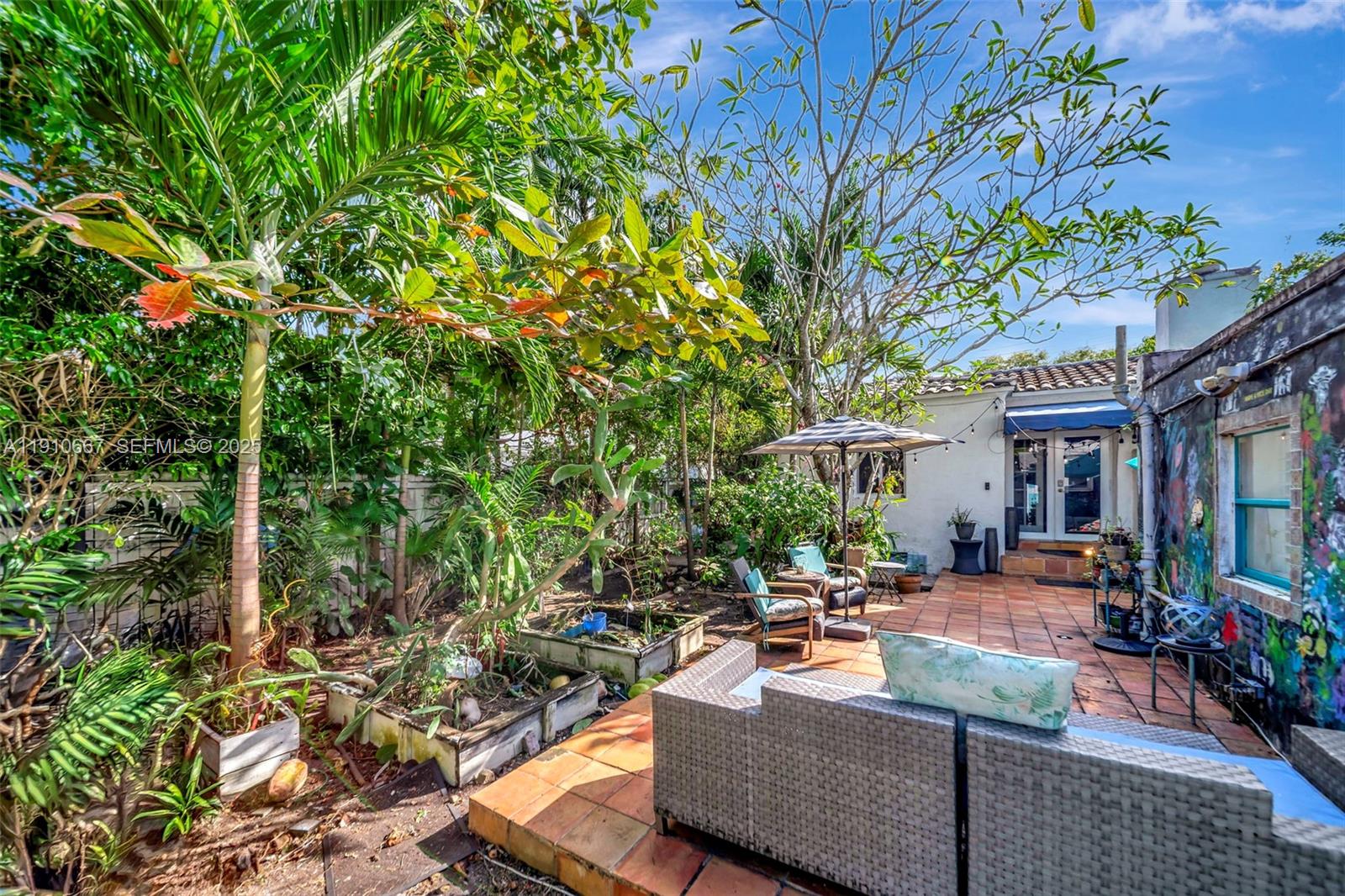 619 NE 87th St Miami, FL 33138