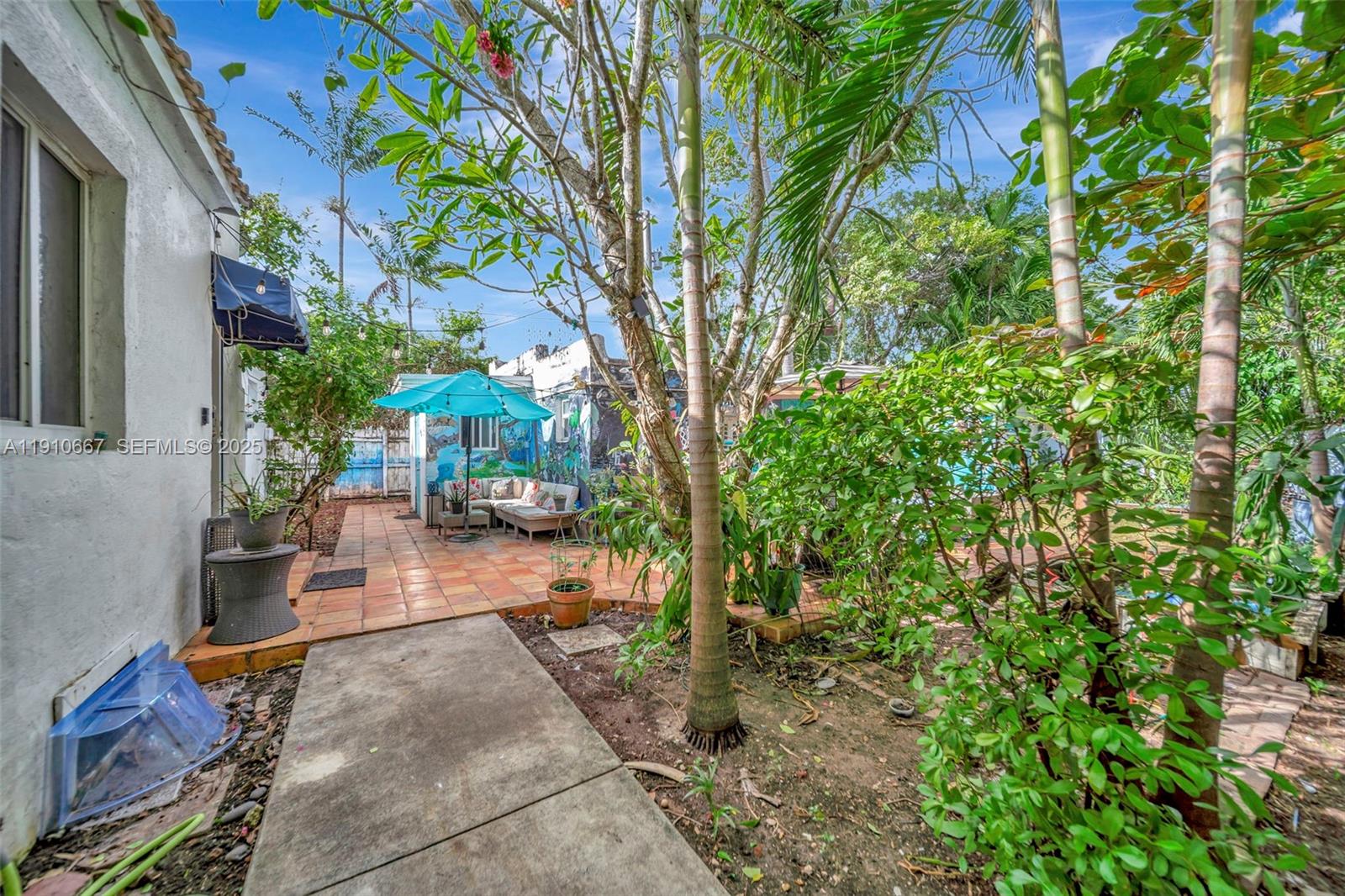 619 NE 87th St Miami, FL 33138