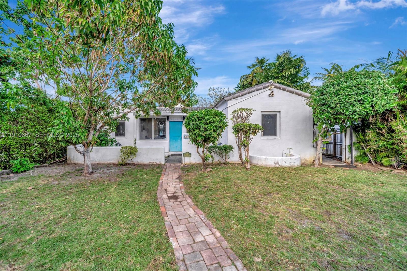 619 NE 87th St Miami, FL 33138