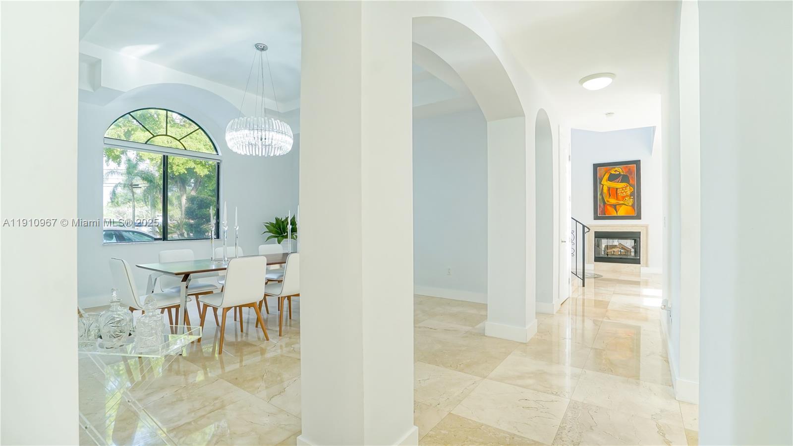 6950 SW 97th Ave Miami, FL 33173