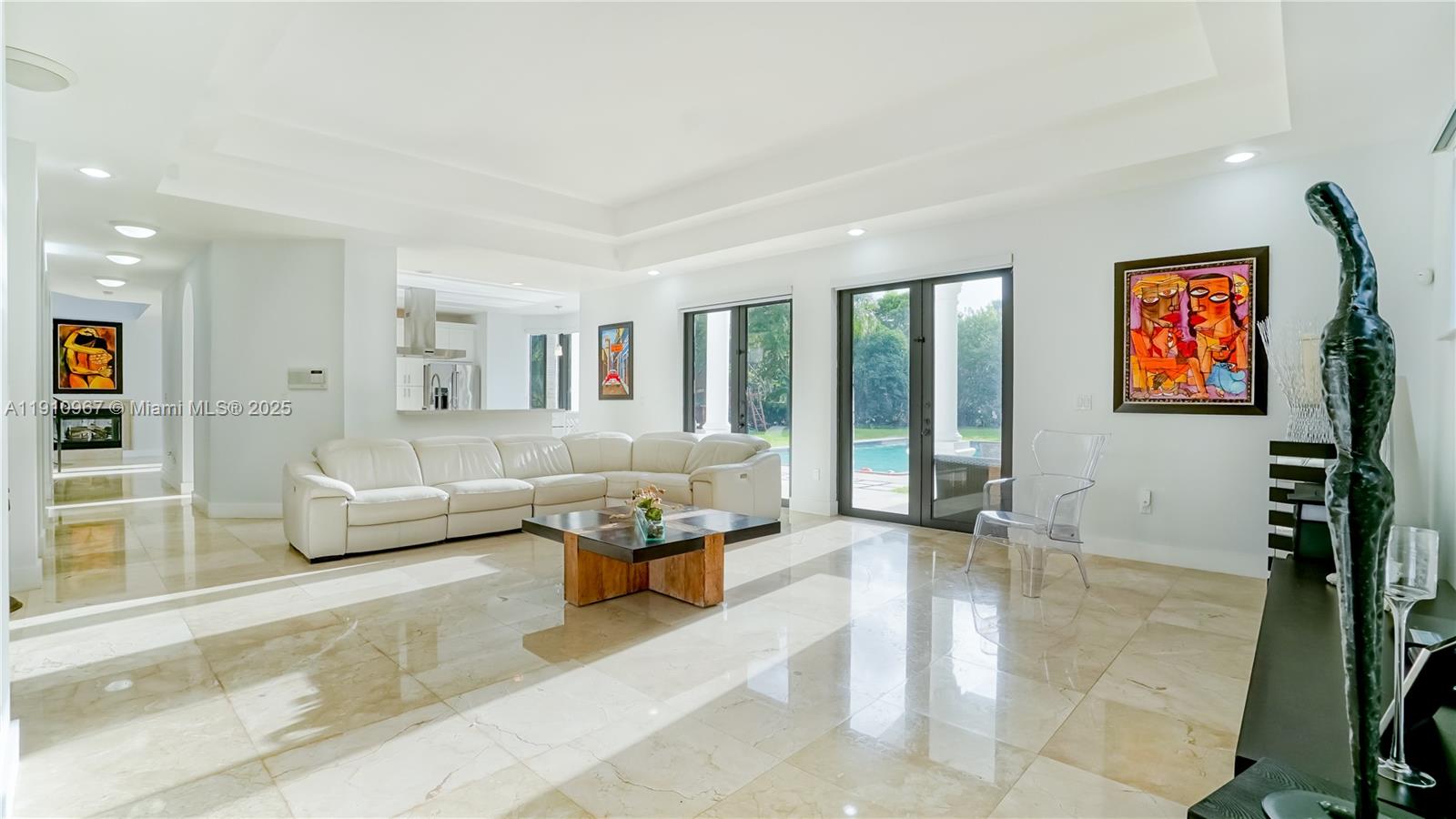 6950 SW 97th Ave Miami, FL 33173