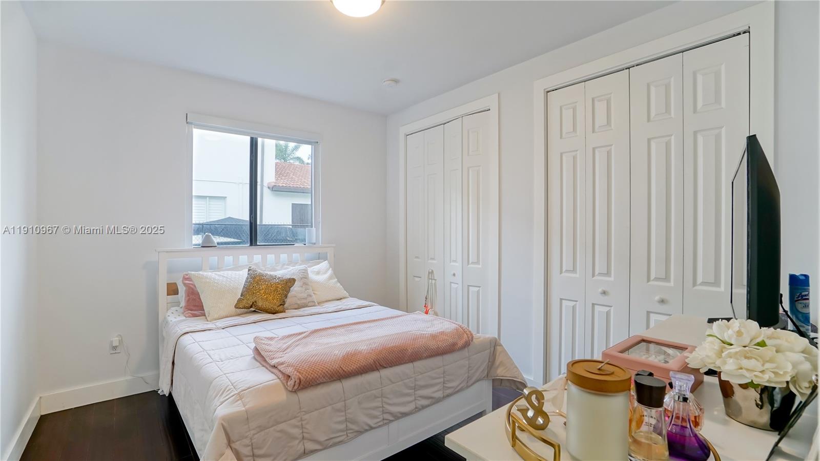 6950 SW 97th Ave Miami, FL 33173