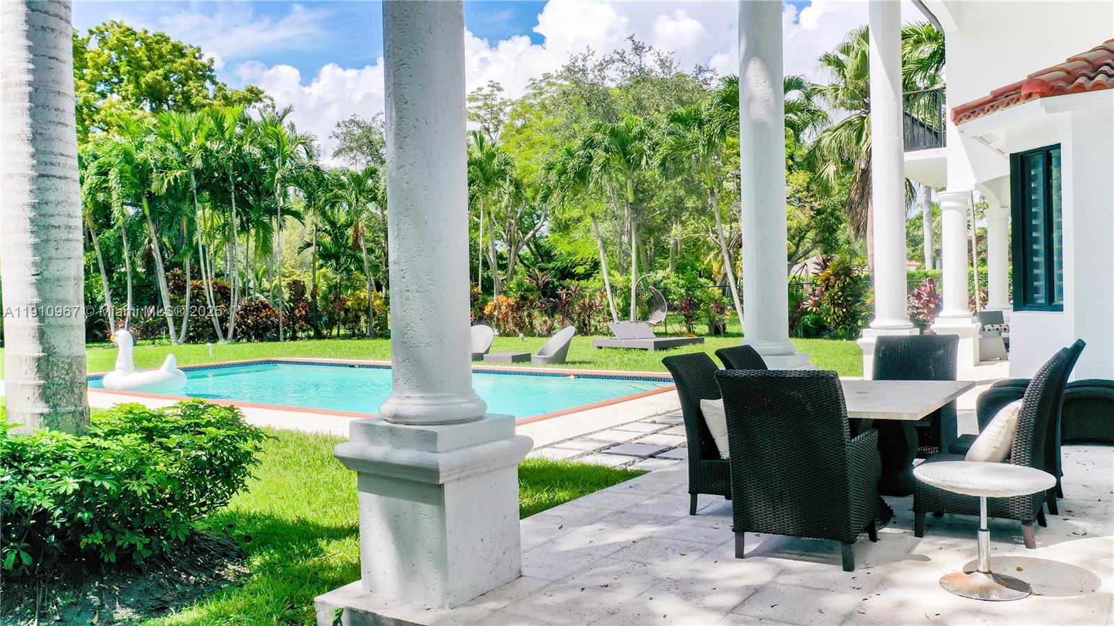 6950 SW 97th Ave Miami, FL 33173