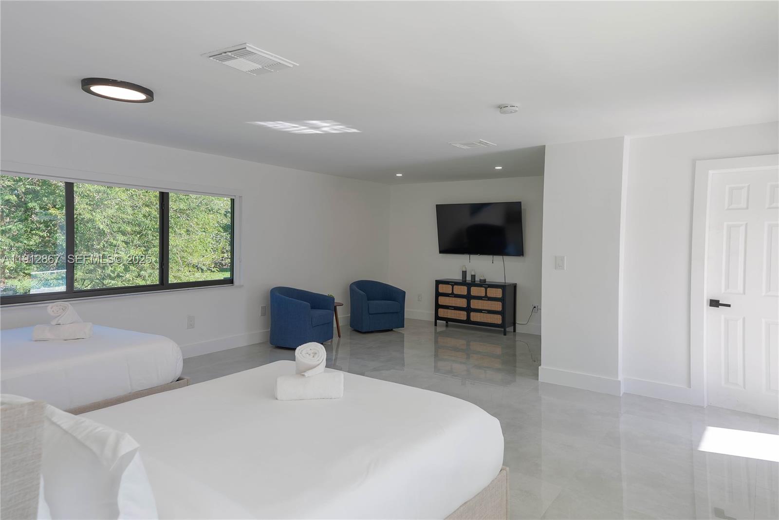 Undisclosed Address Miami, FL 33196