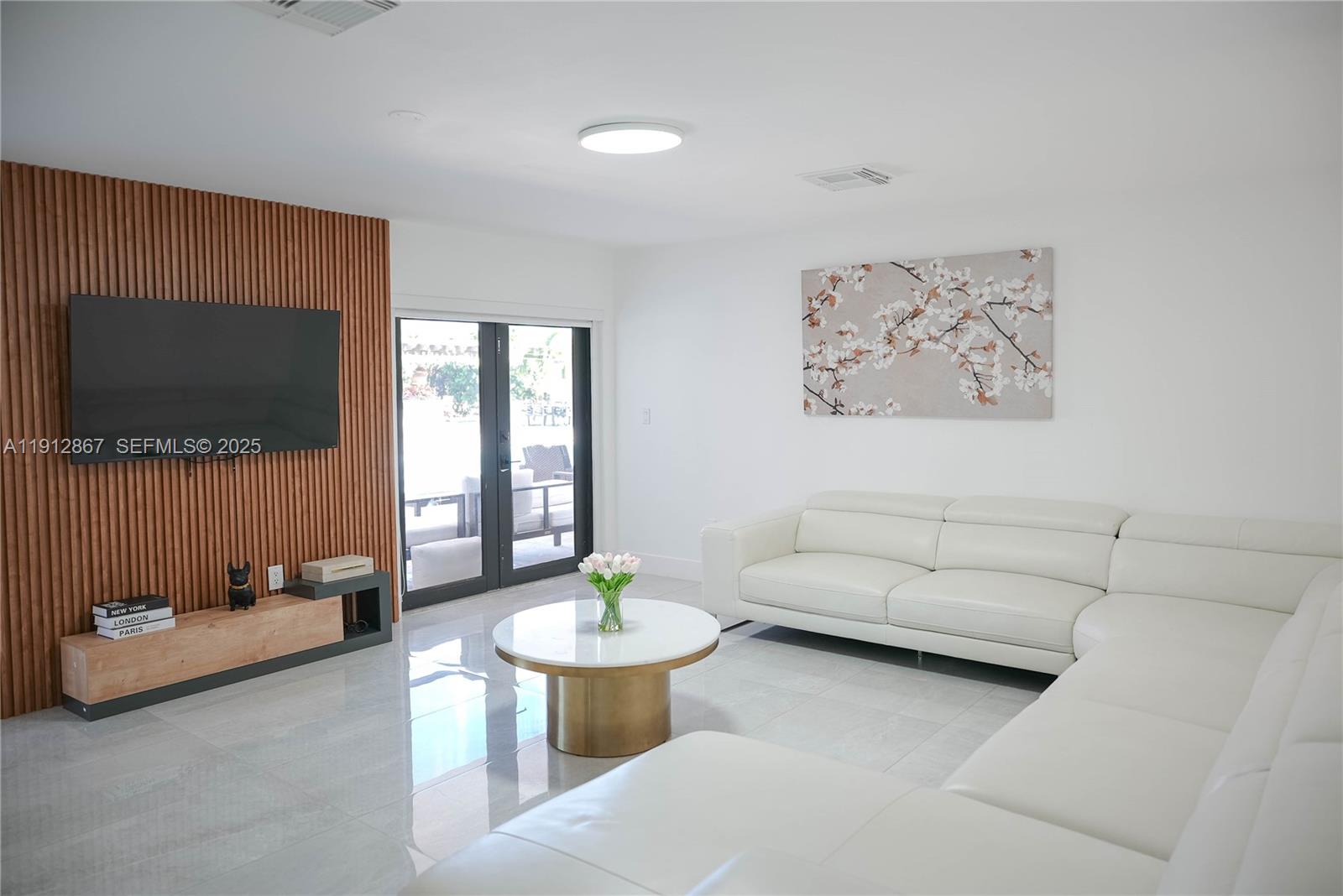 Undisclosed Address Miami, FL 33196