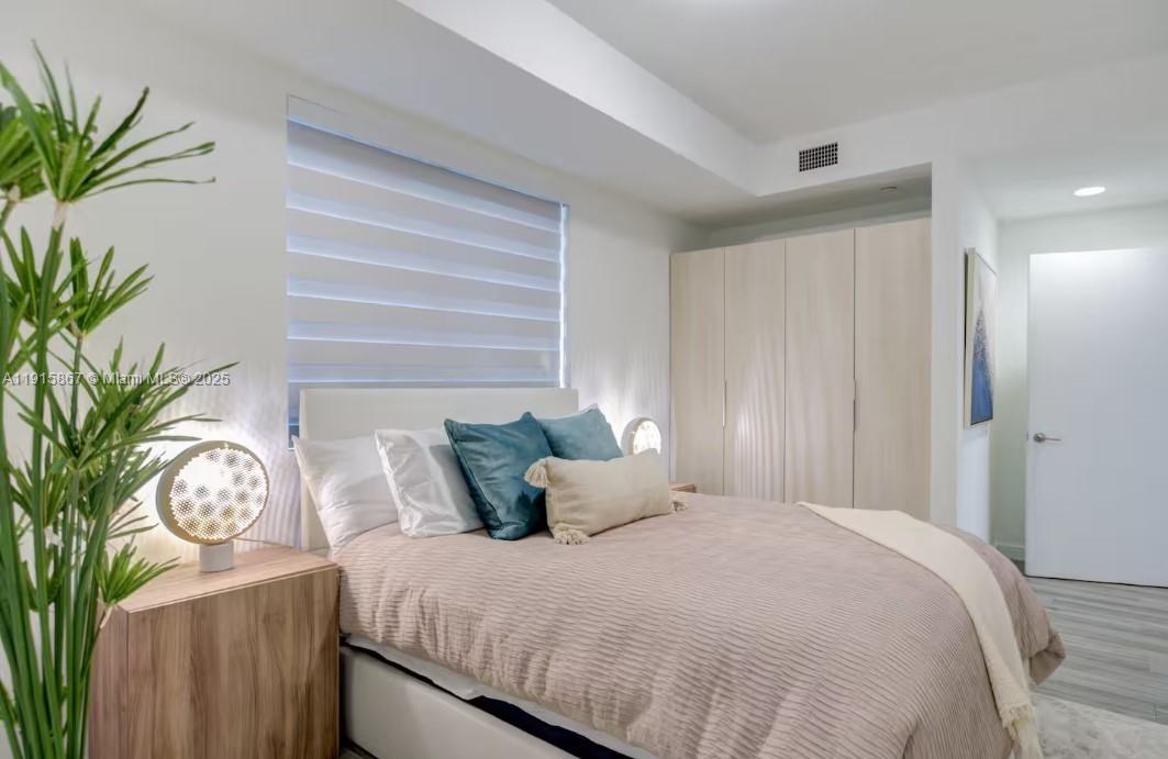 2955 S Bird Ave #PH-A Miami, FL 33133