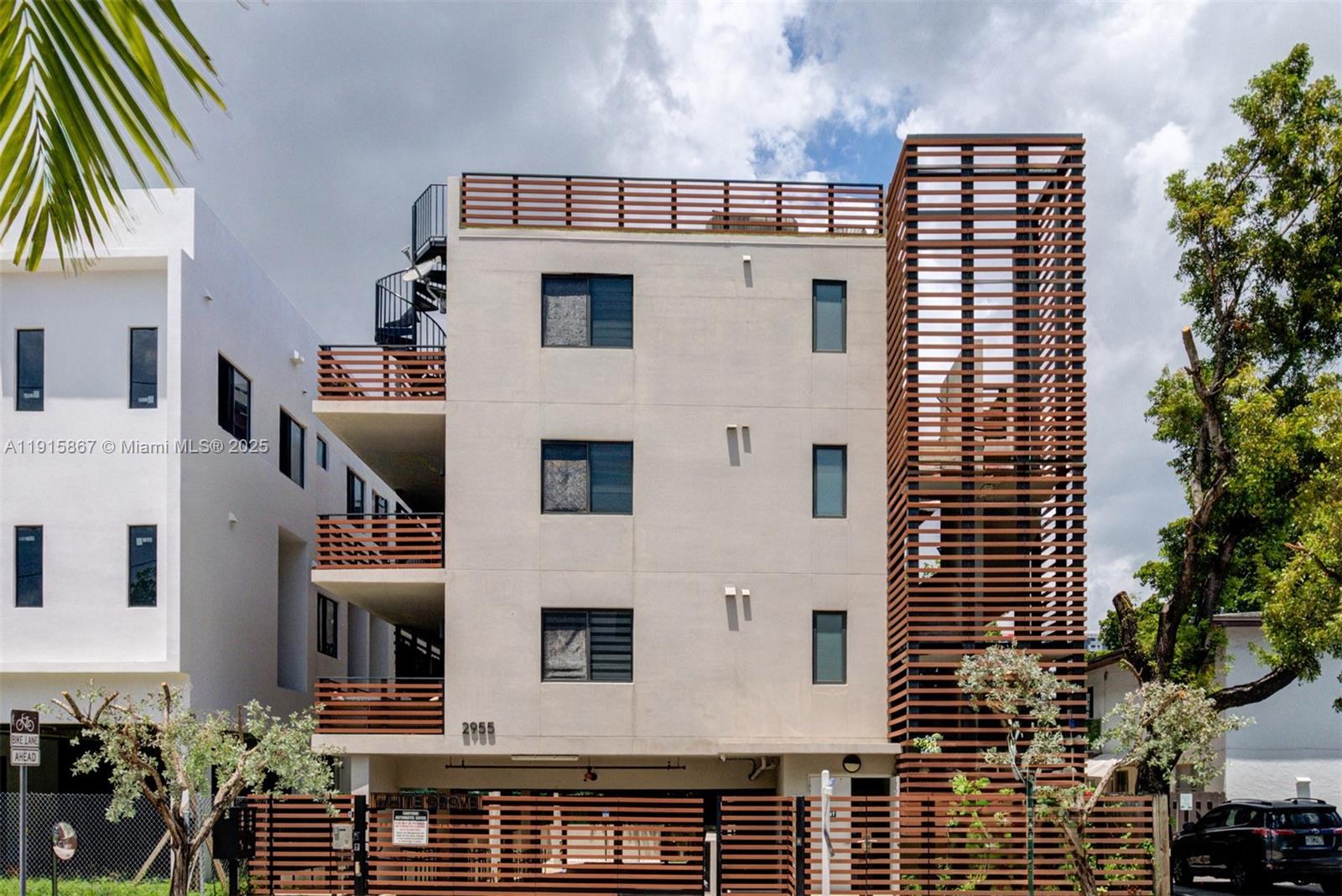 2955 S Bird Ave #PH-A Miami, FL 33133