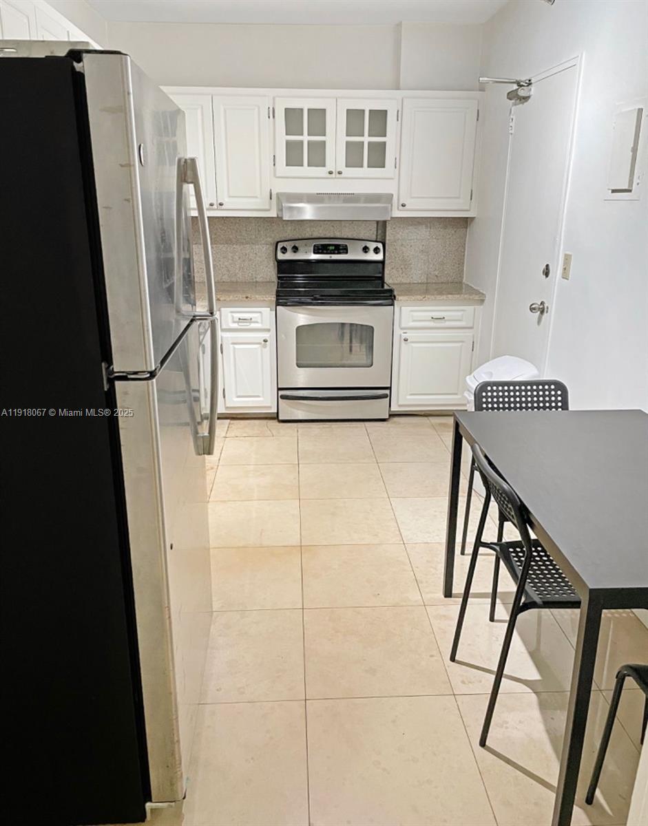 10185 Collins Ave #315 Bal Harbour, FL 33154