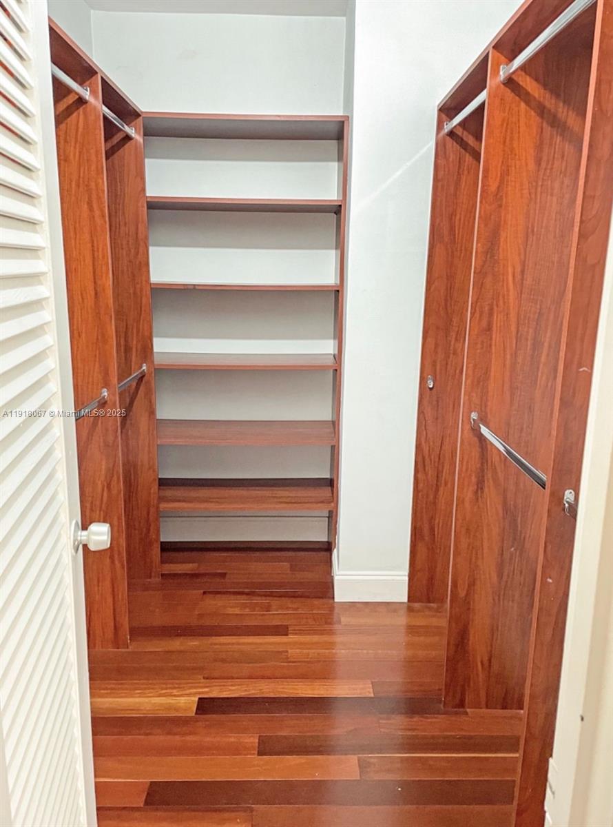 10185 Collins Ave #315 Bal Harbour, FL 33154