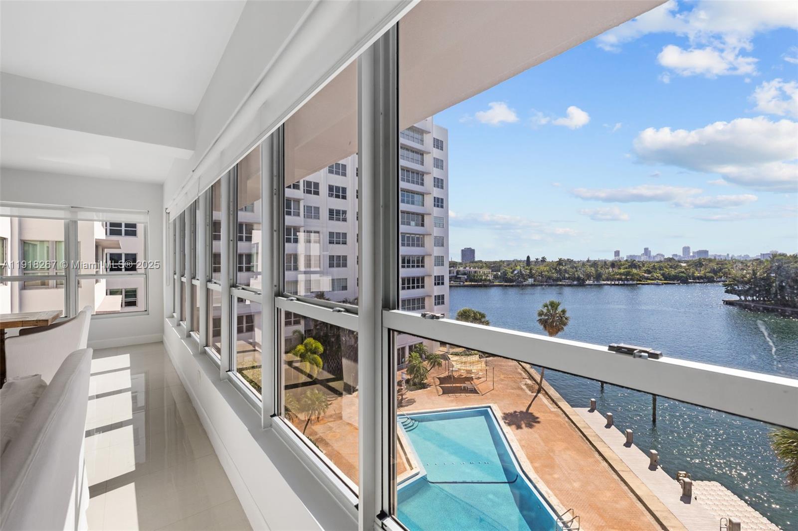 9102 W Bay Hbr Dr #5D Bay Harbor Islands, FL 33154