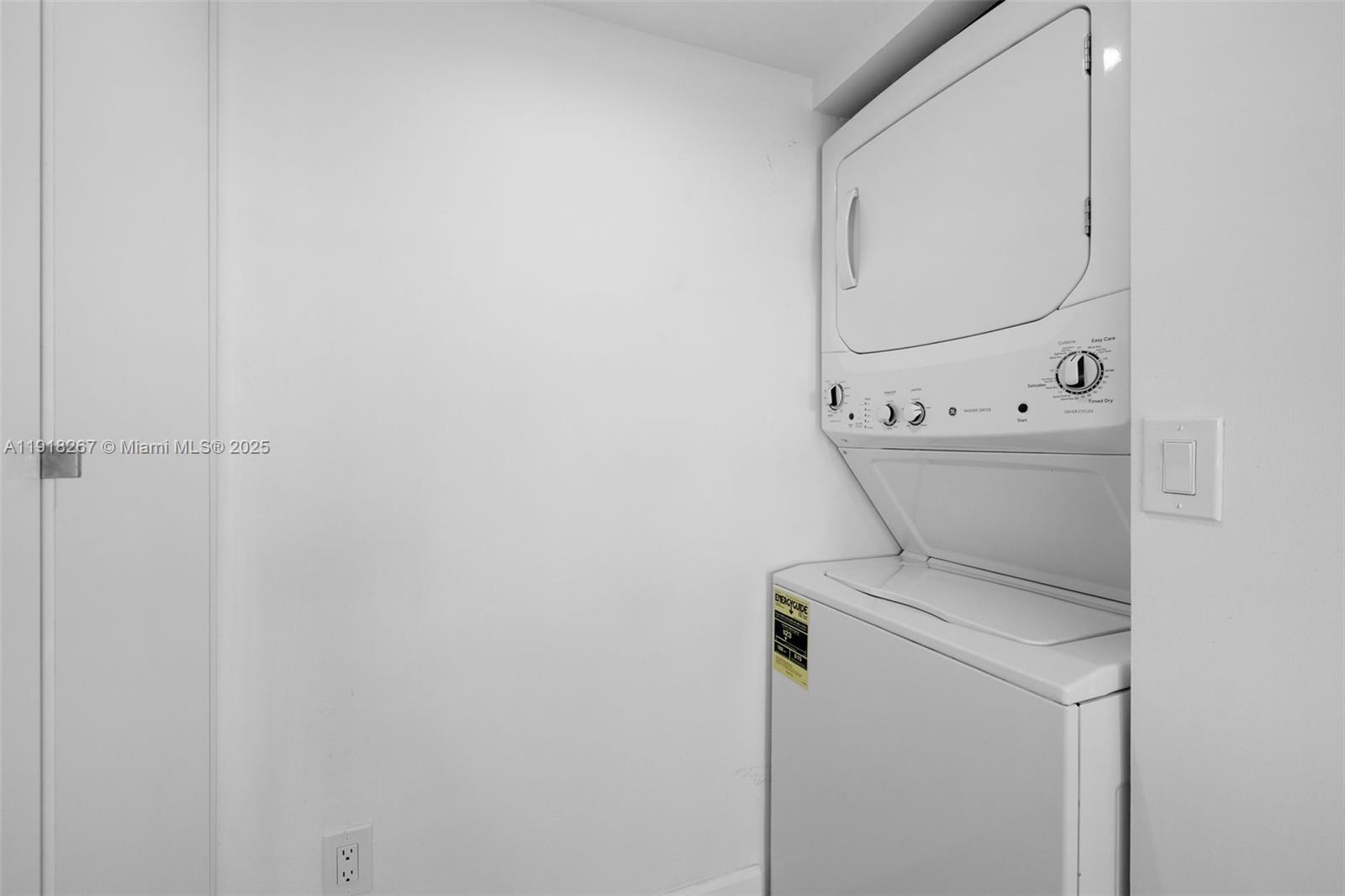 9102 W Bay Hbr Dr #5D Bay Harbor Islands, FL 33154