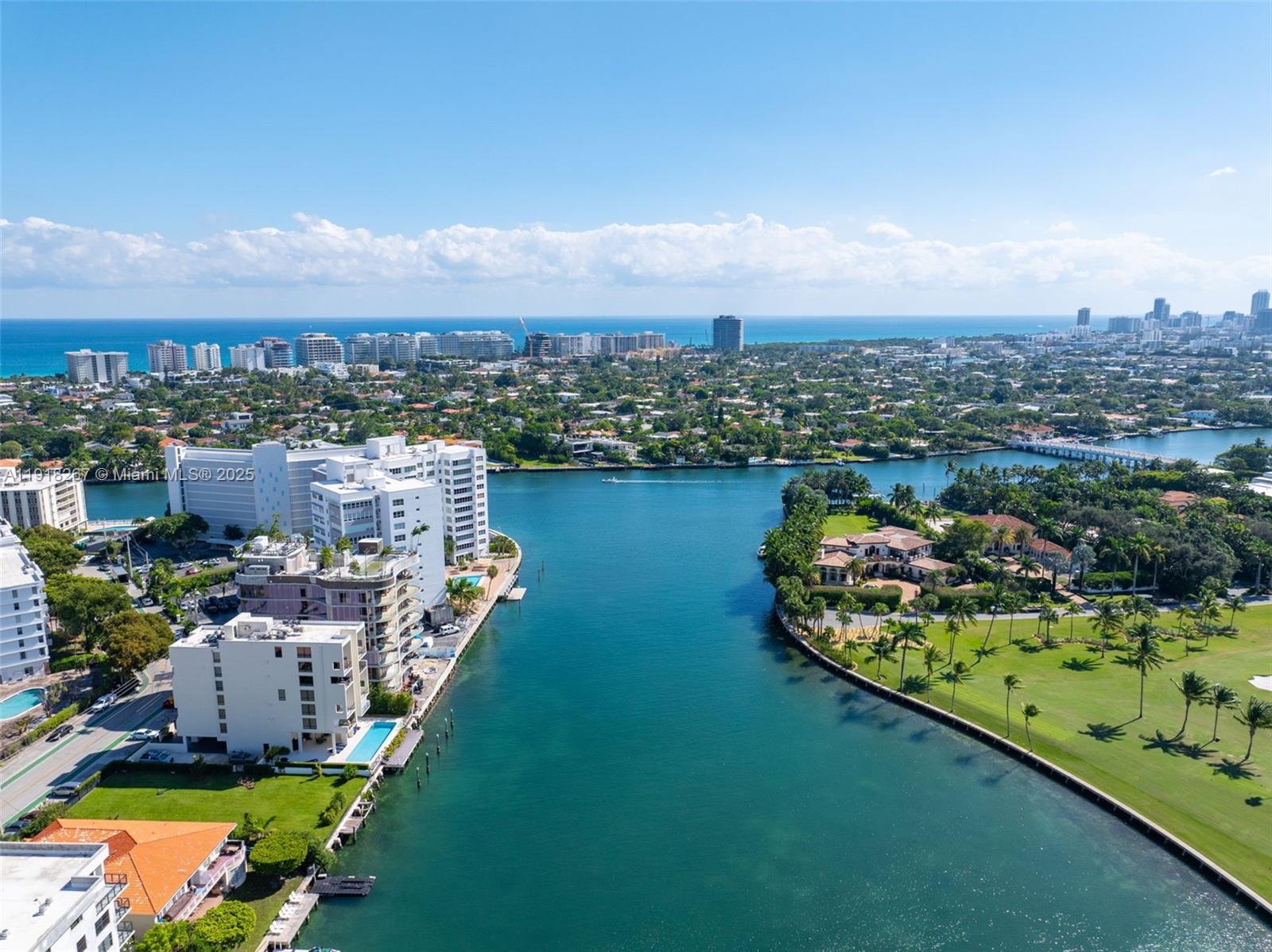 9102 W Bay Hbr Dr #5D Bay Harbor Islands, FL 33154