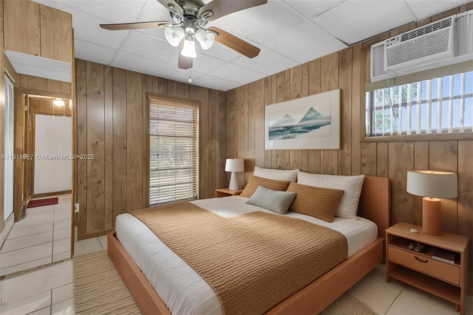 16001 SW 98th Ave Miami, FL 33157