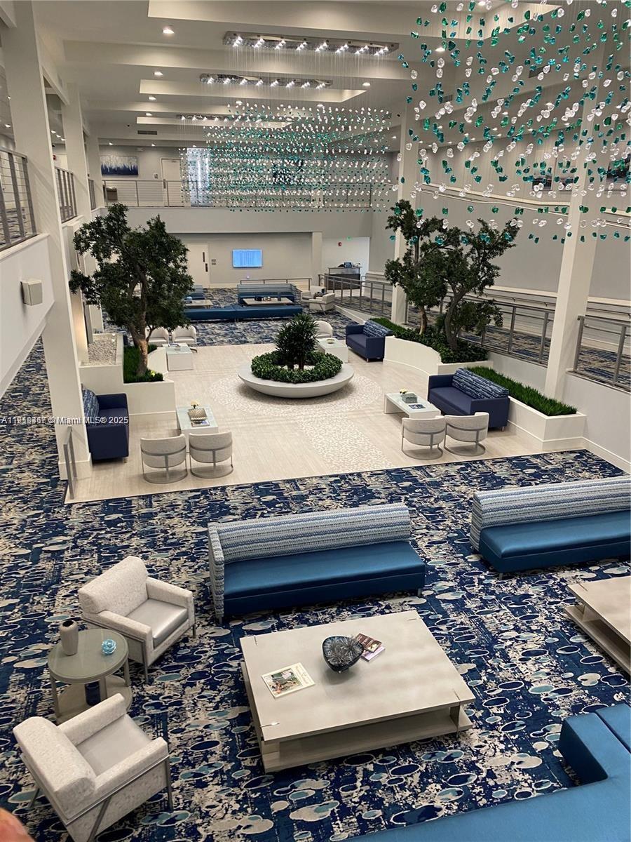 6935 Huntington Ln #107 Delray Beach, FL 33446