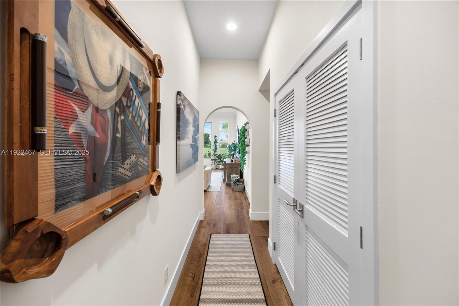 2589 Mayfair Ln Weston, FL 33327