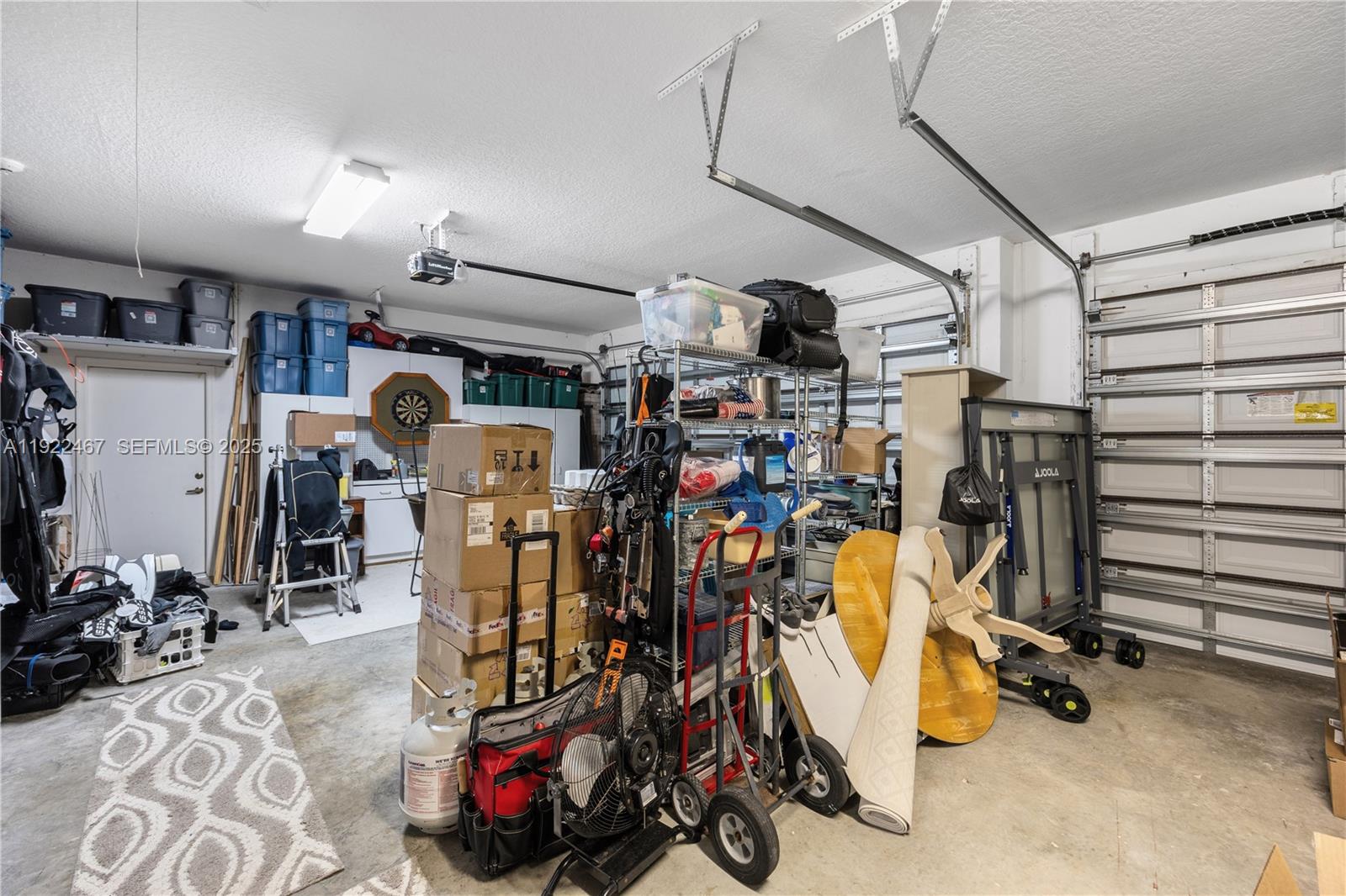 2589 Mayfair Ln Weston, FL 33327