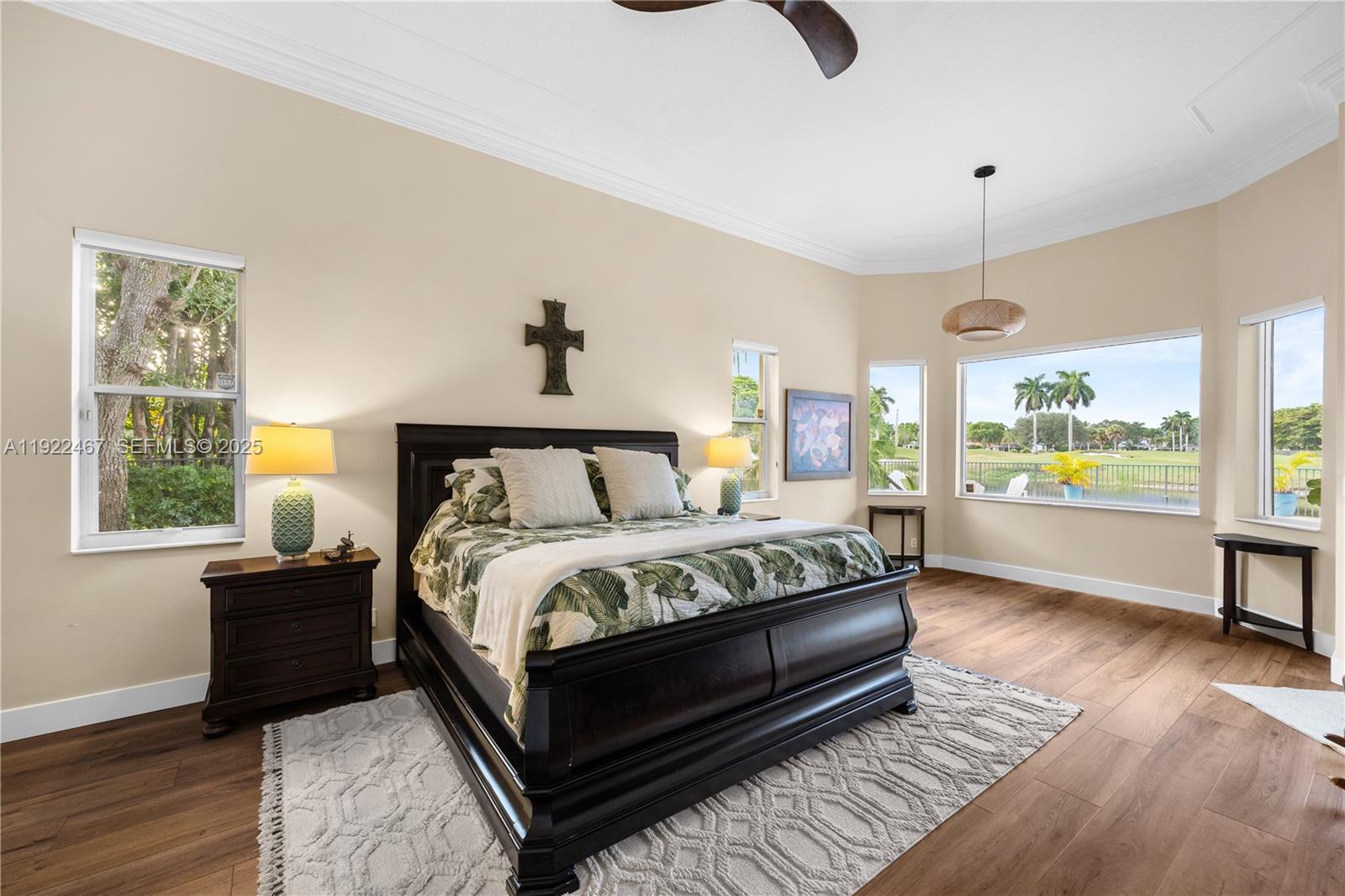 2589 Mayfair Ln Weston, FL 33327