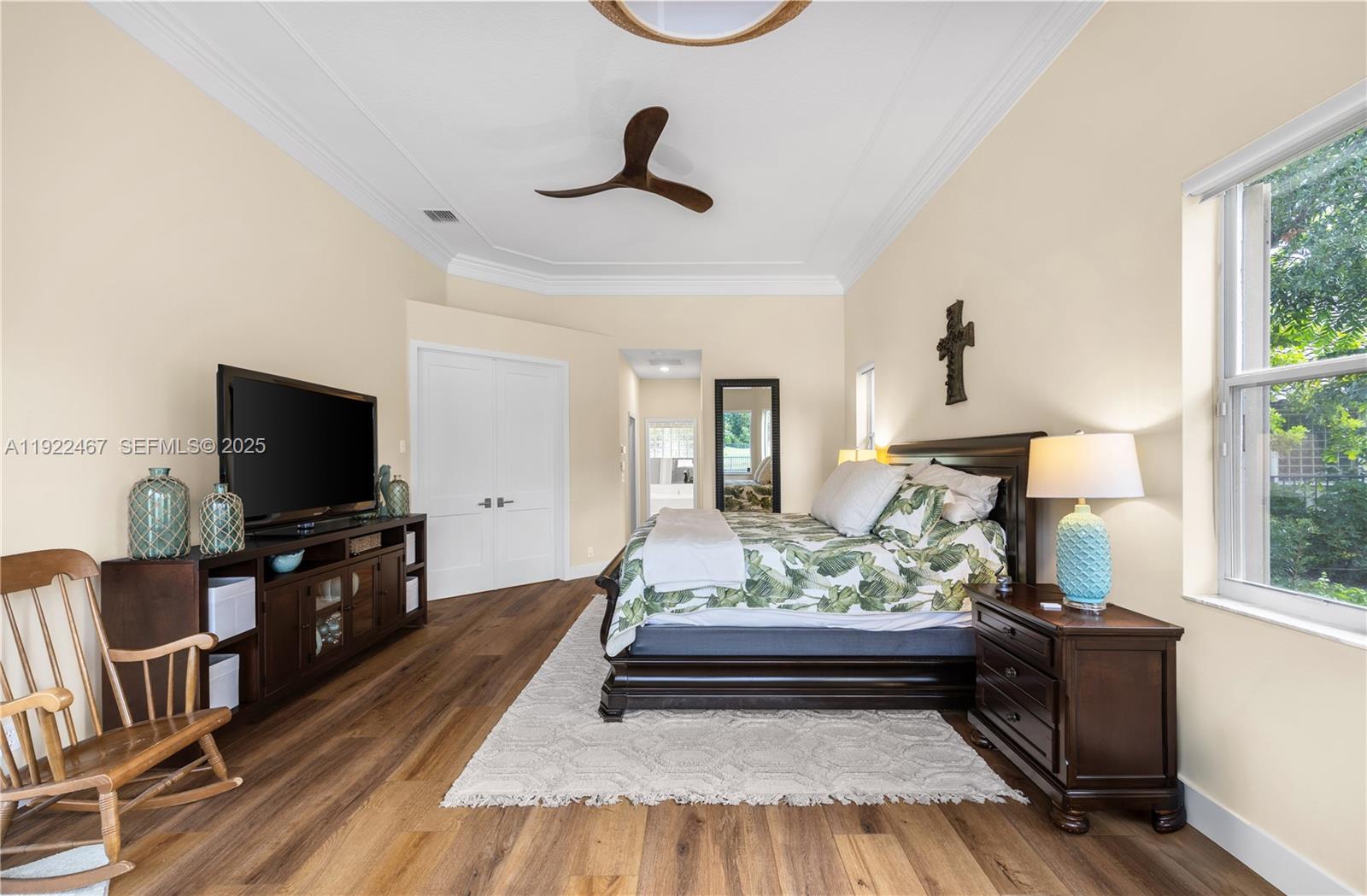 2589 Mayfair Ln Weston, FL 33327