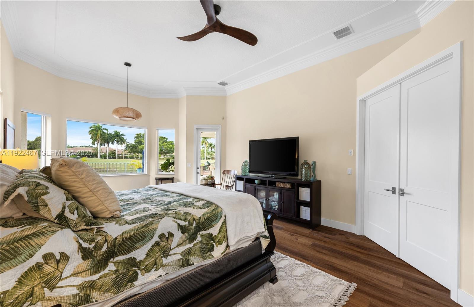 2589 Mayfair Ln Weston, FL 33327