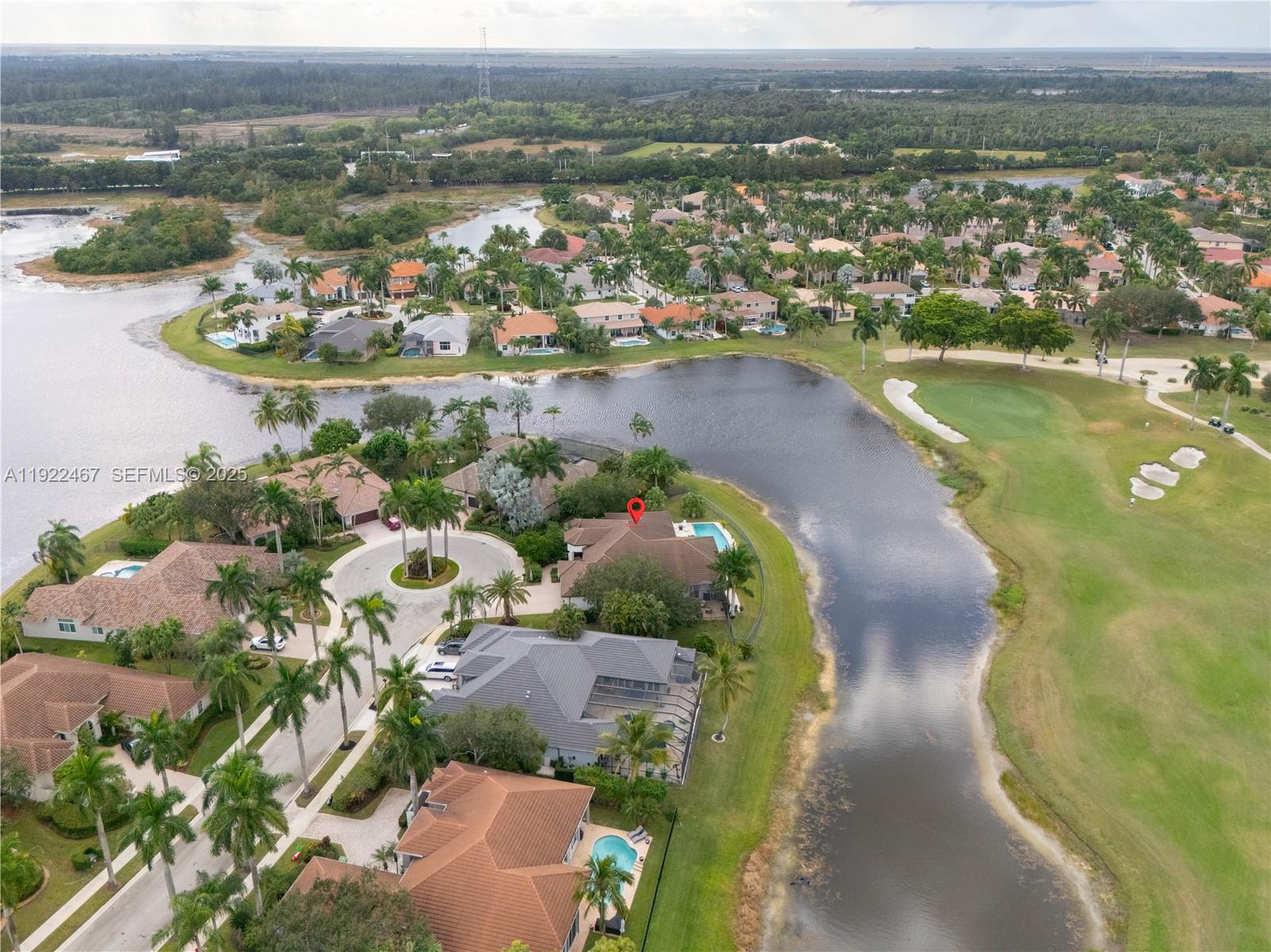 2589 Mayfair Ln Weston, FL 33327