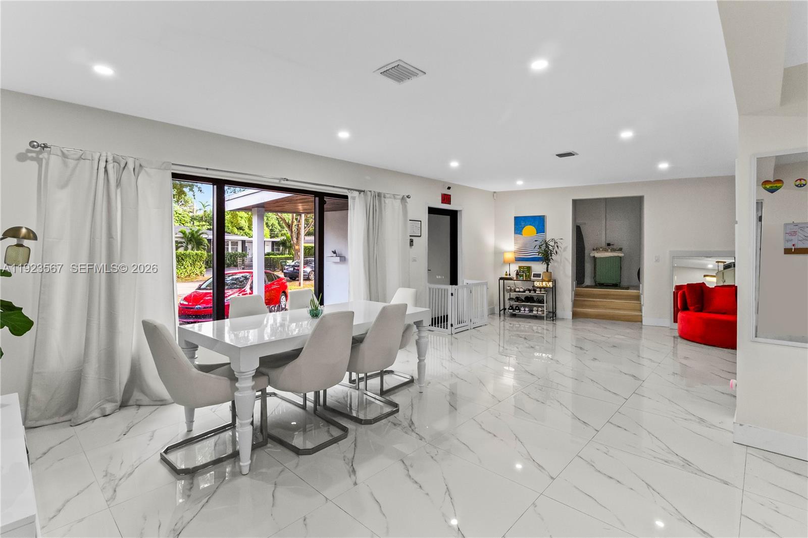 12424 NE 1st Ave North Miami, FL 33161