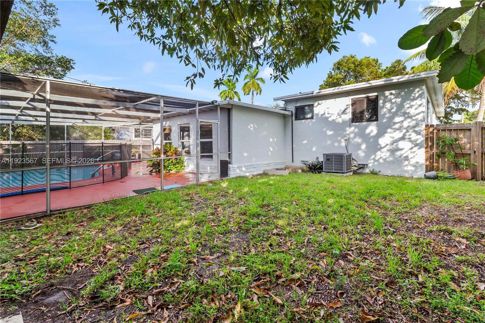 12424 NE 1st Ave North Miami, FL 33161