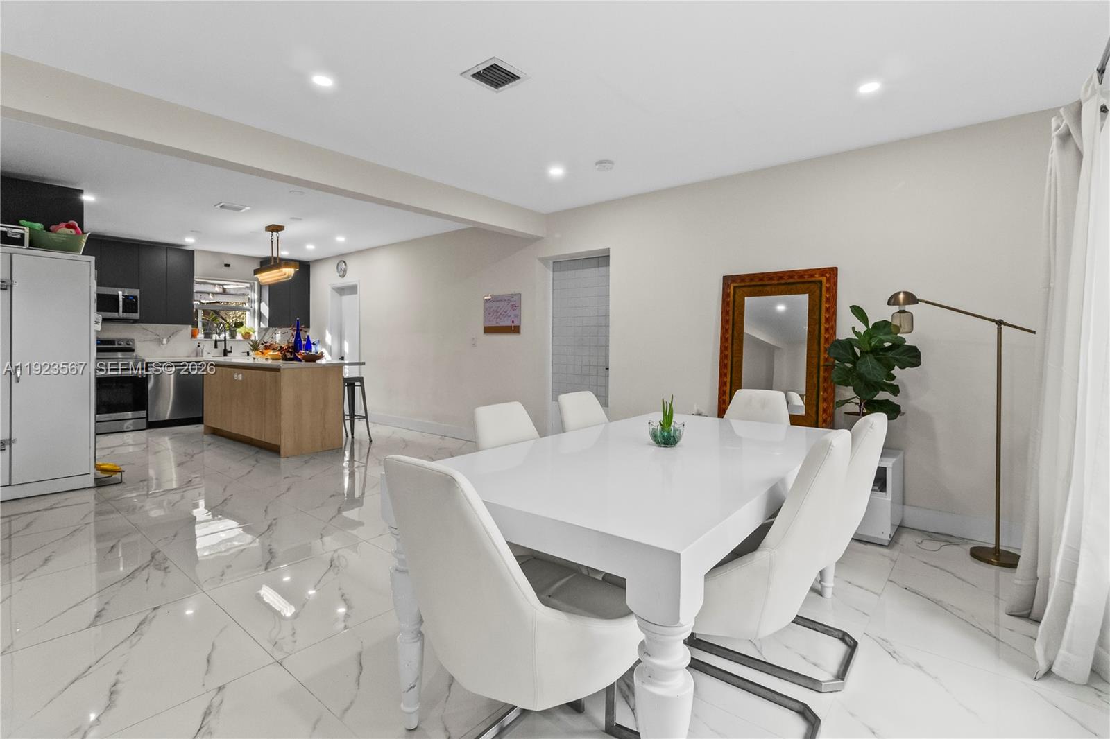 12424 NE 1st Ave North Miami, FL 33161