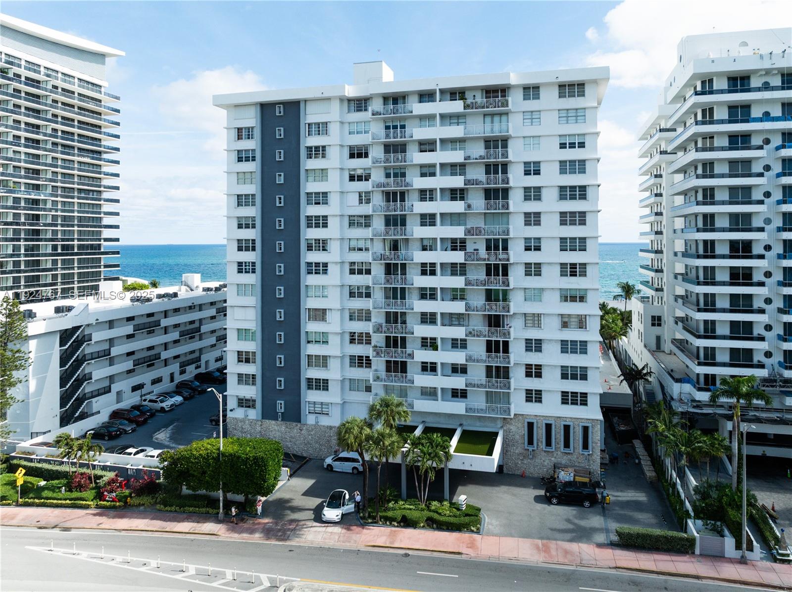 5825 Collins Ave #6E Miami Beach, FL 33140