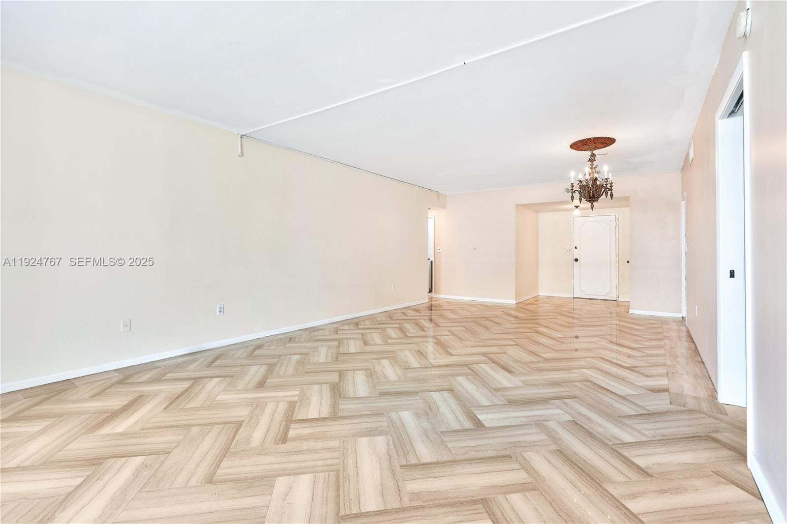 5825 Collins Ave #6E Miami Beach, FL 33140