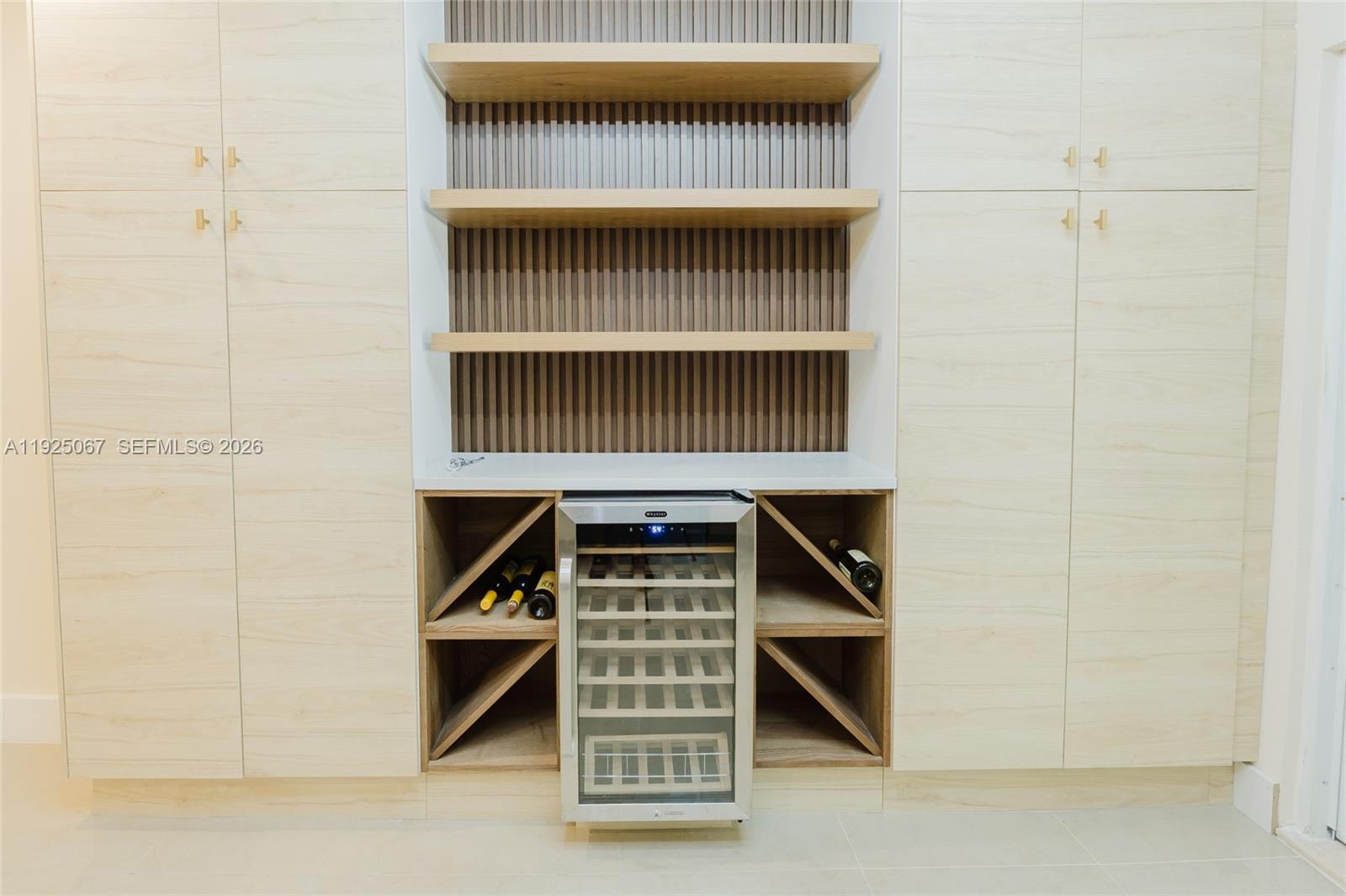 1007 NW 120th St North Miami, FL 33168