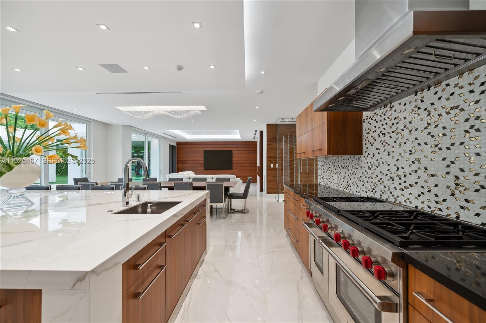 6300 Moss Rnch Rd Pinecrest, FL 33156