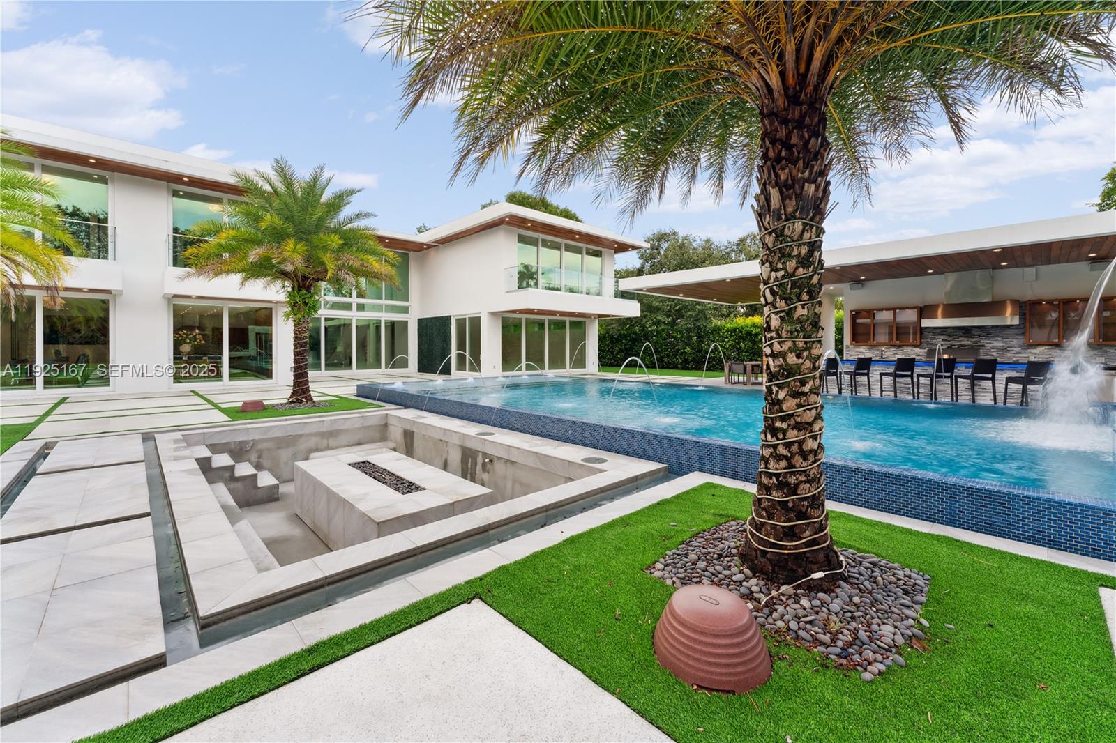 6300 Moss Rnch Rd Pinecrest, FL 33156