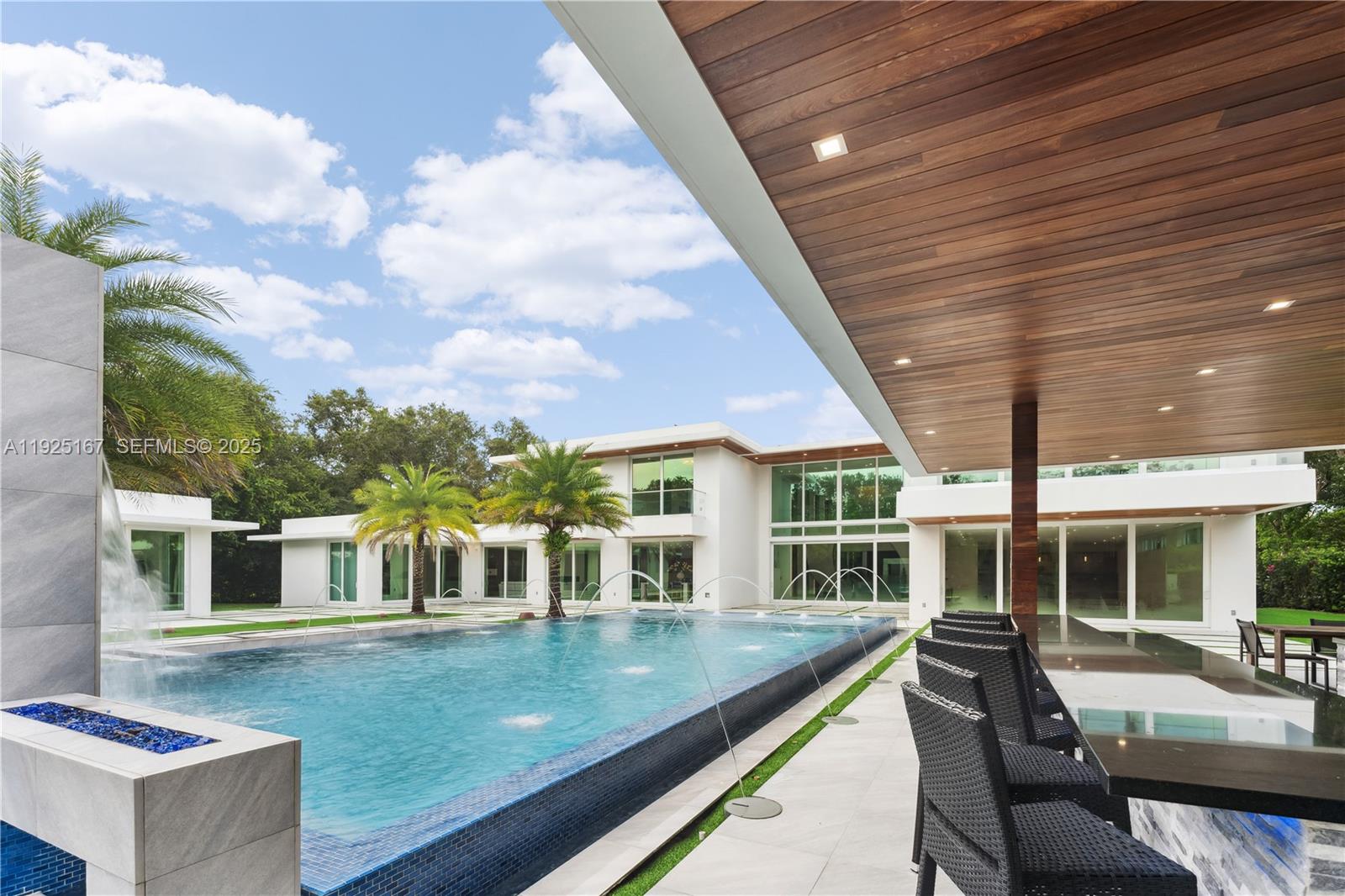 6300 Moss Rnch Rd Pinecrest, FL 33156