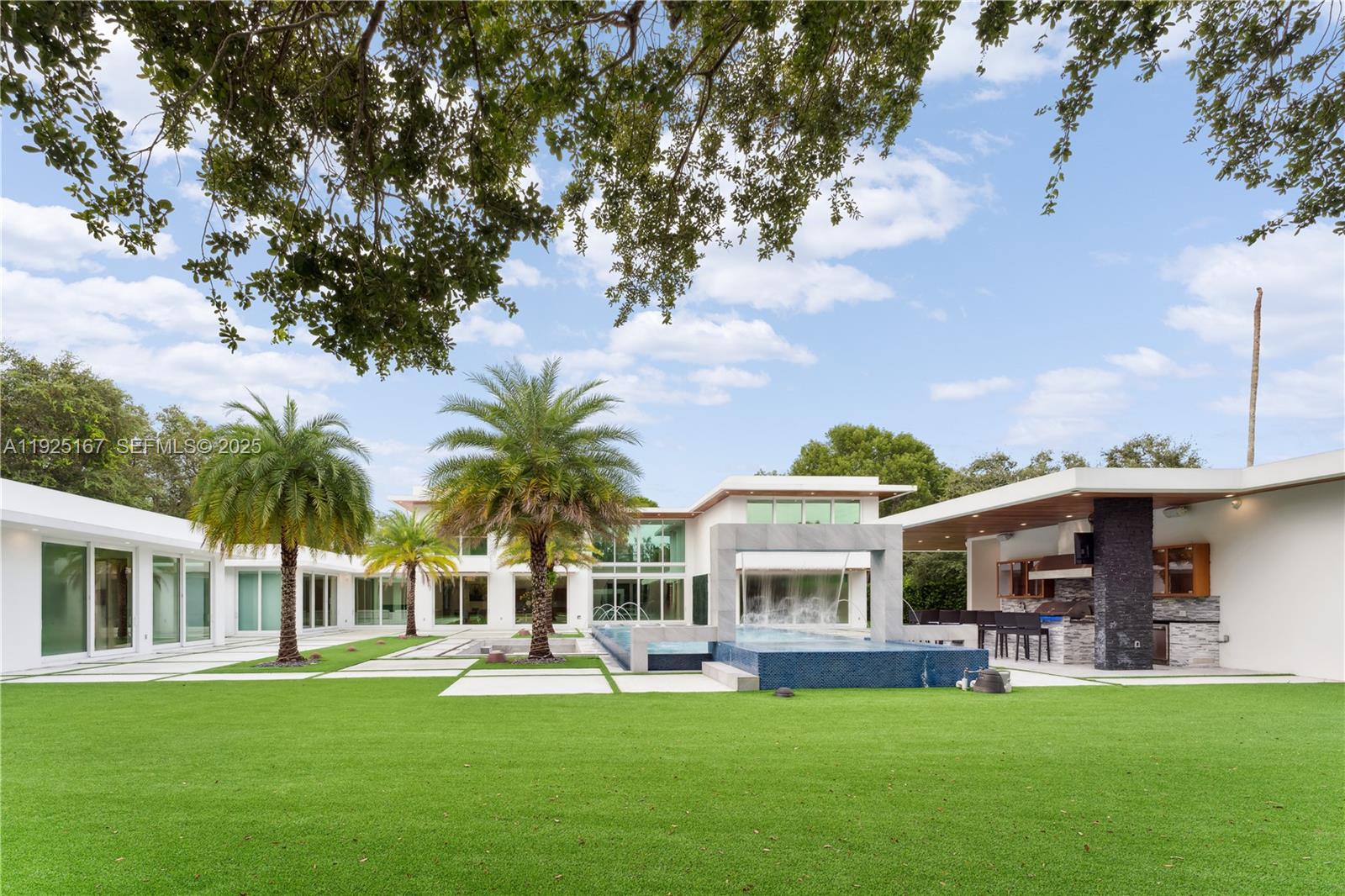 6300 Moss Rnch Rd Pinecrest, FL 33156