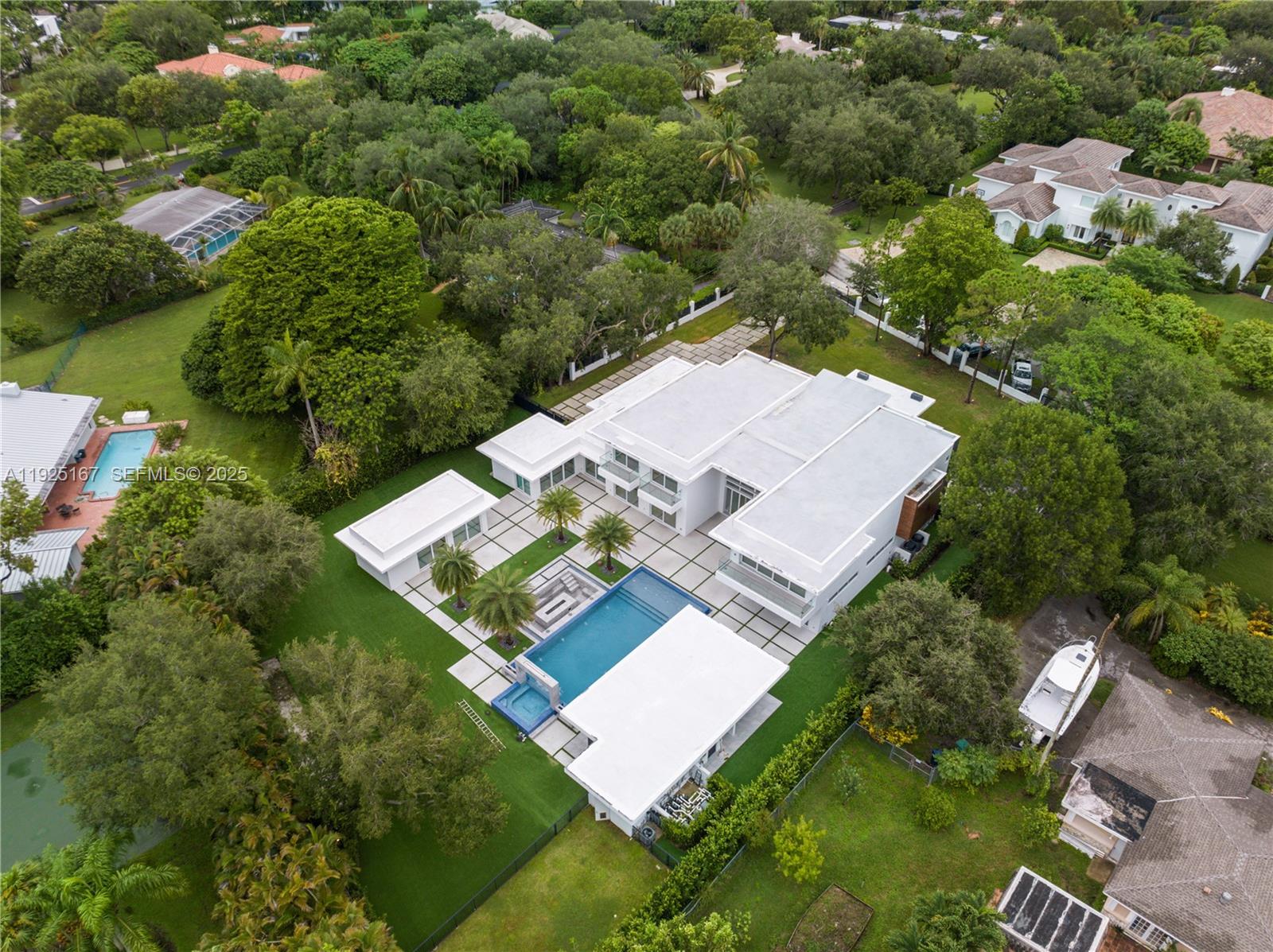 6300 Moss Rnch Rd Pinecrest, FL 33156