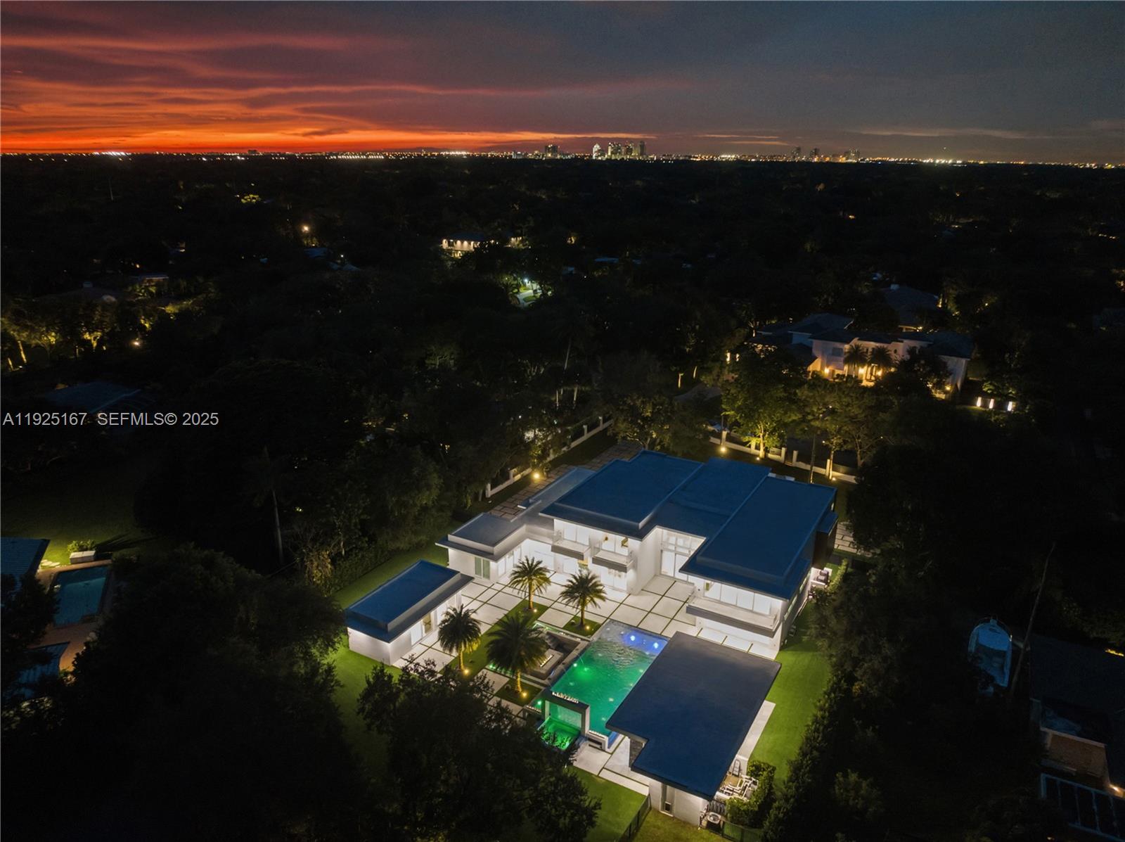 6300 Moss Rnch Rd Pinecrest, FL 33156