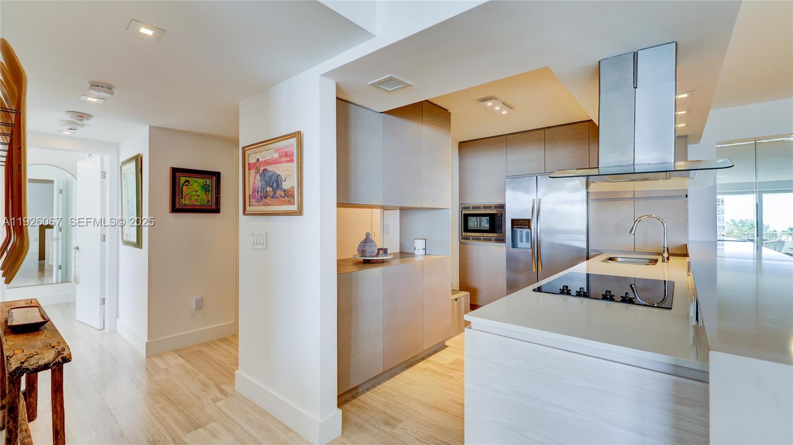 image Commodore Club East13