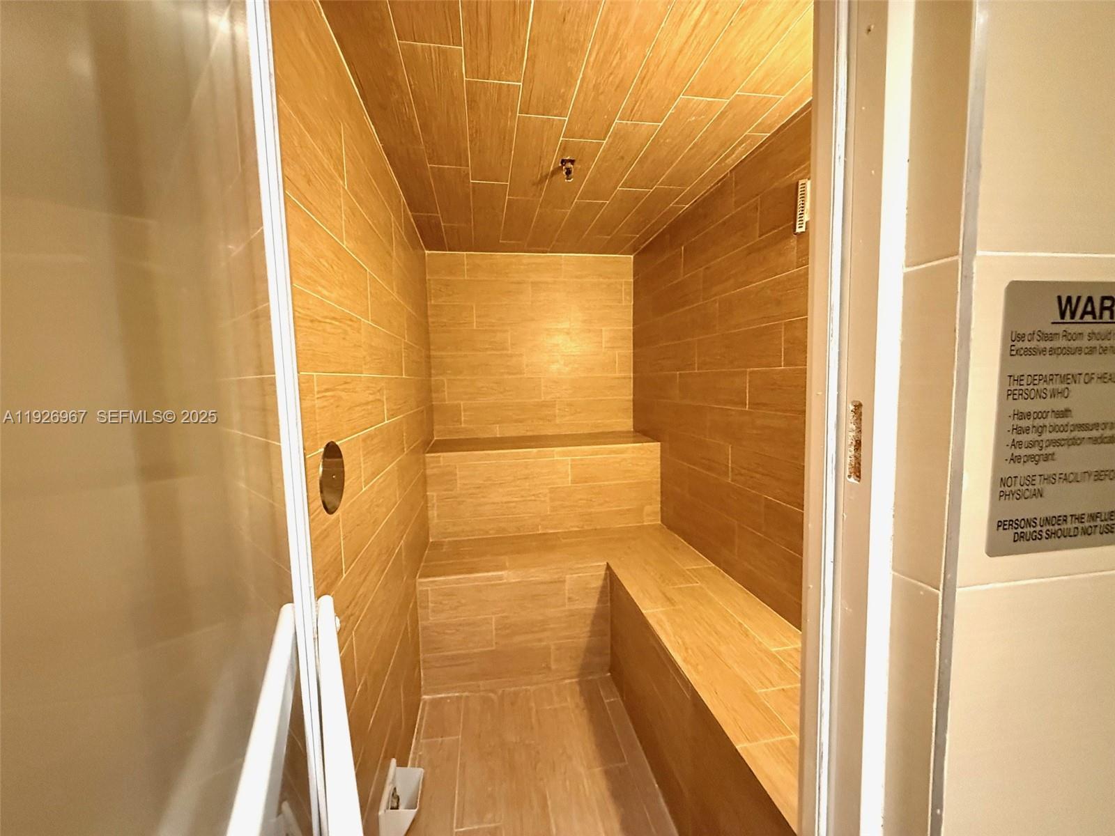 3530 Mystic Pointe Dr #1714 Aventura, FL 33180