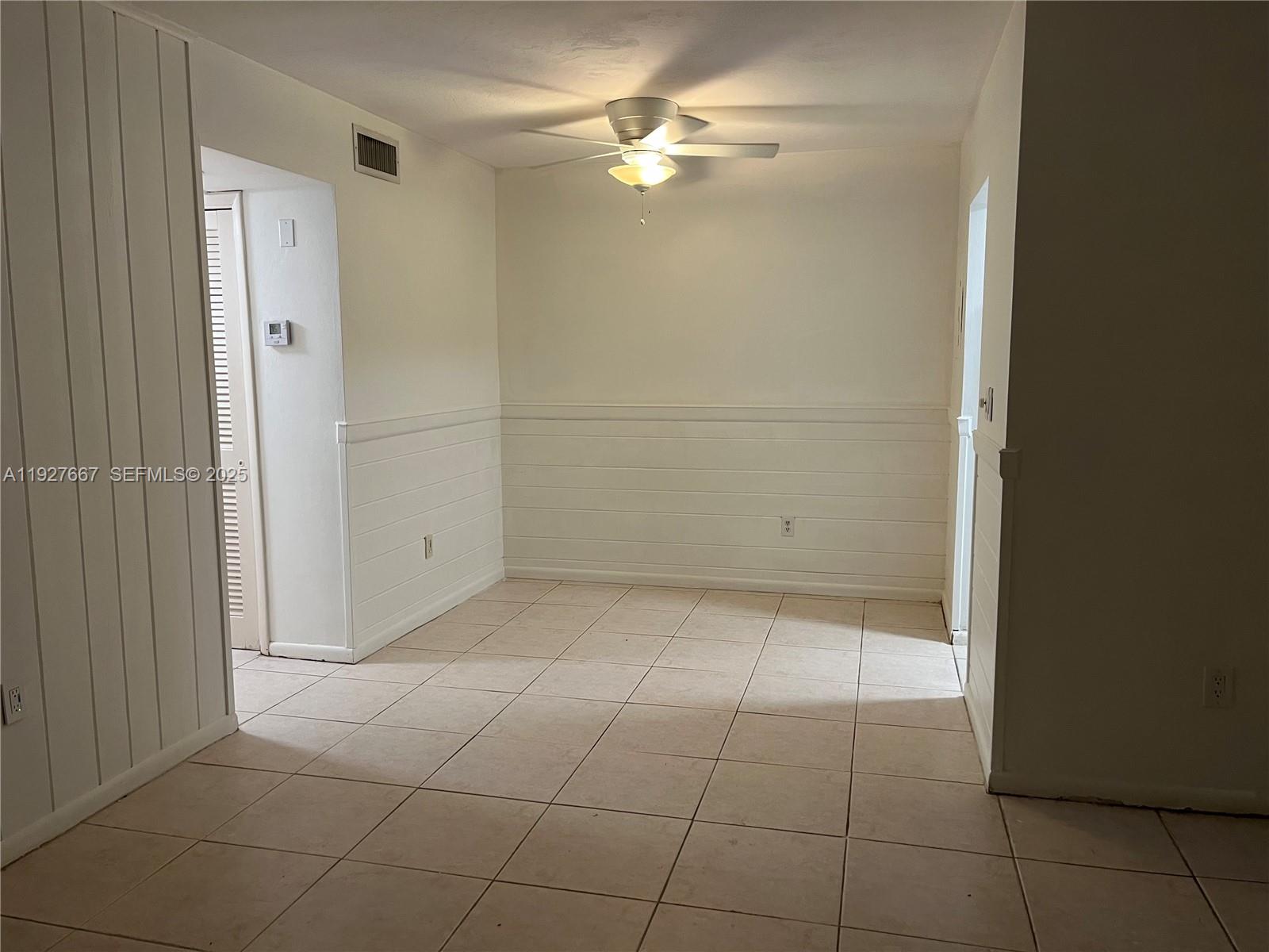 255 Sunrise Dr #103 Key Biscayne, FL 33149