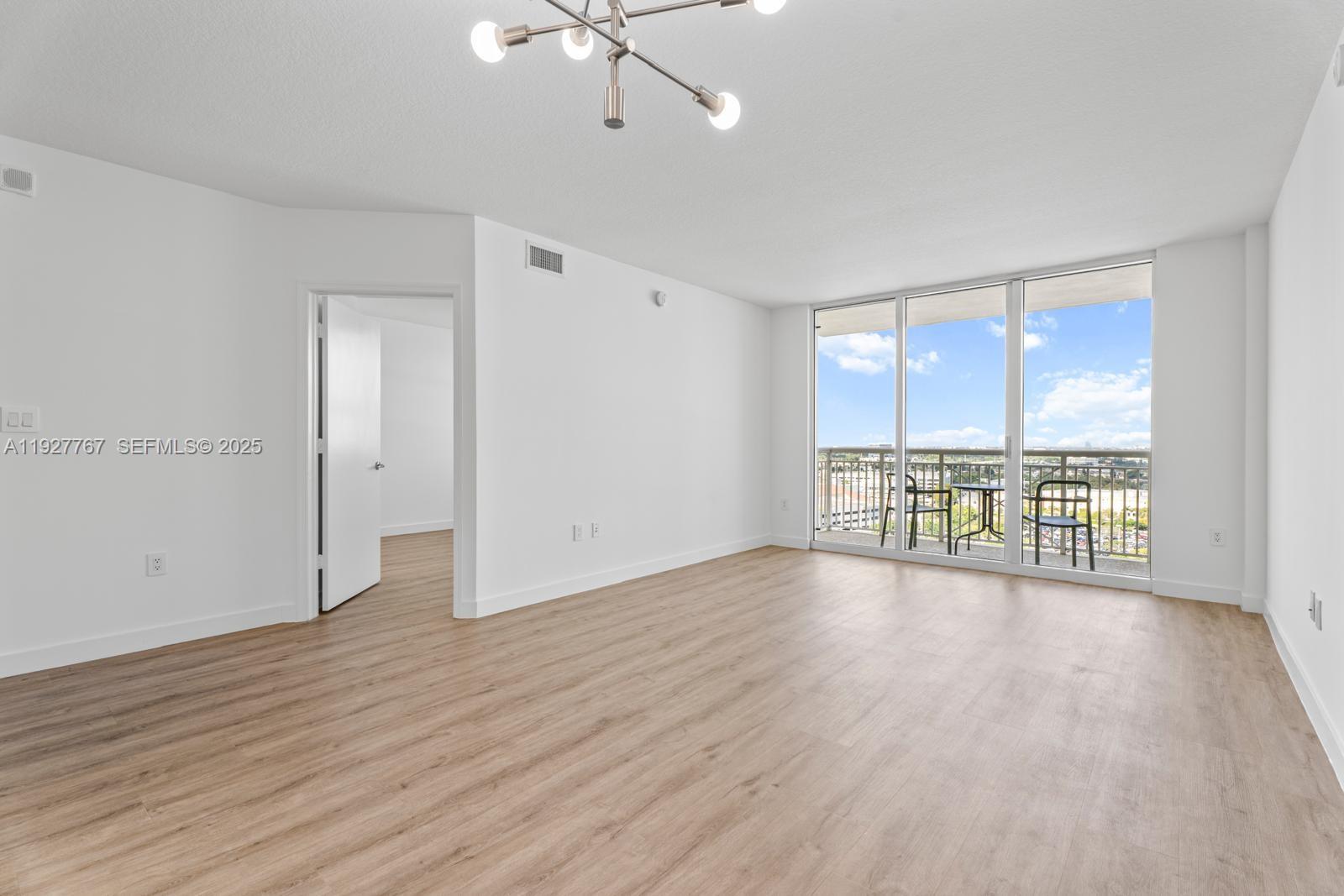 19501 W Country Clb Dr #1710 Aventura, FL 33180