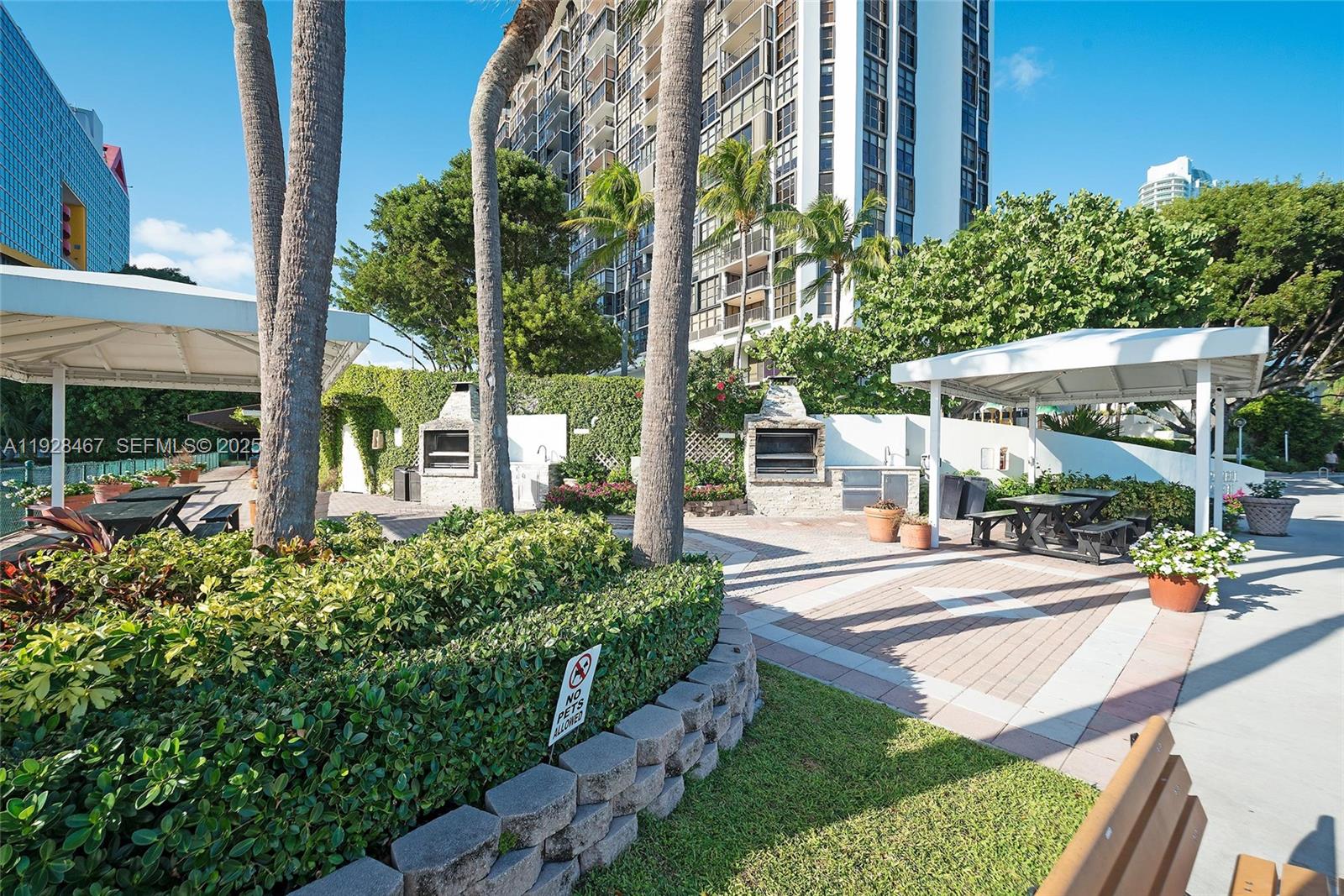 image Brickell Place II13