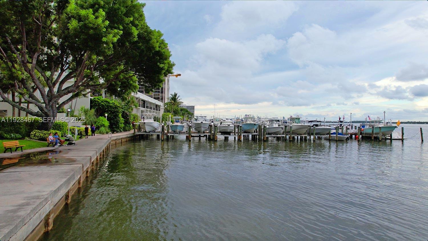 image Brickell Place II24