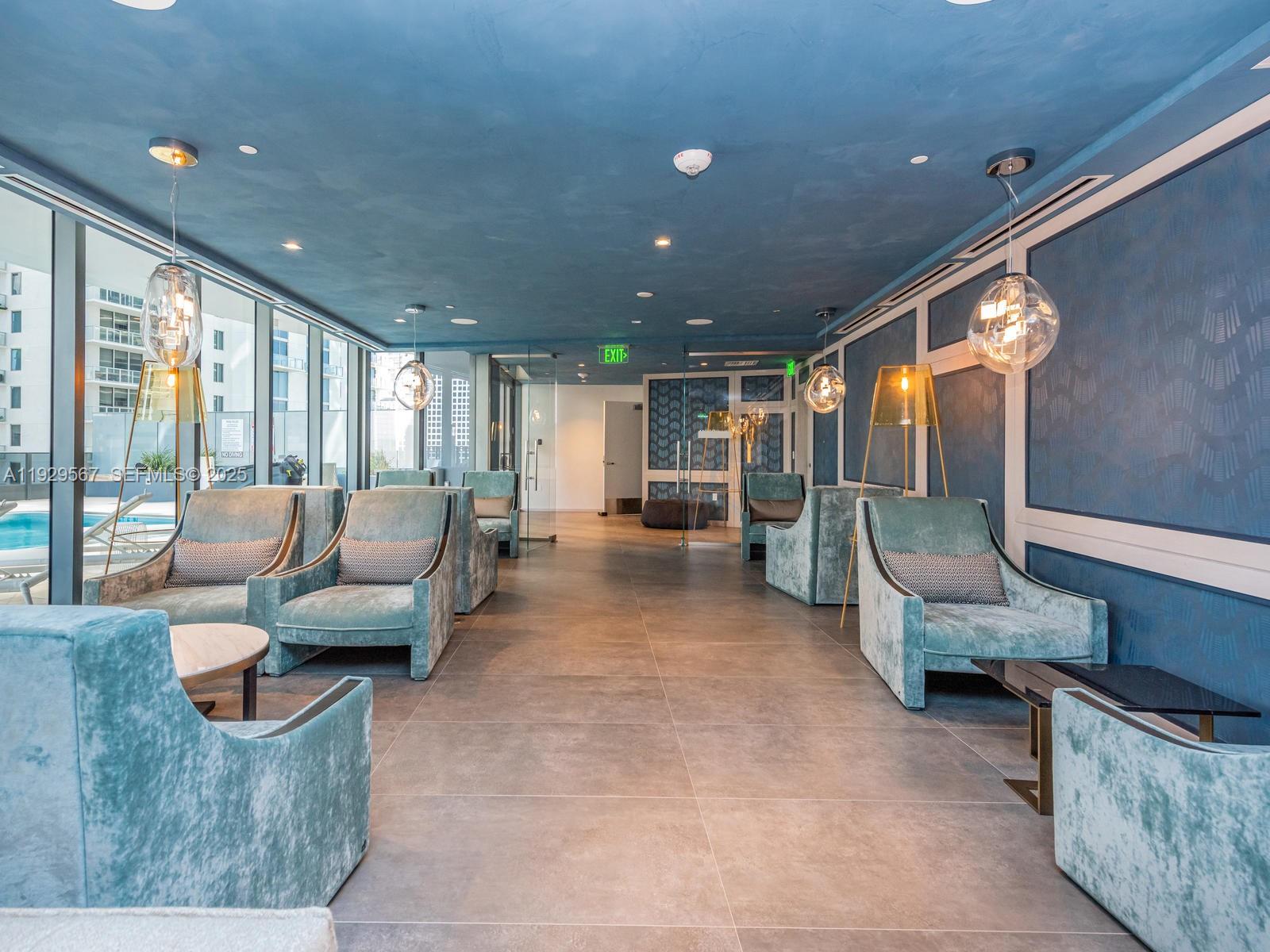 1000 Brickell Plz #4005 Miami, FL 33131