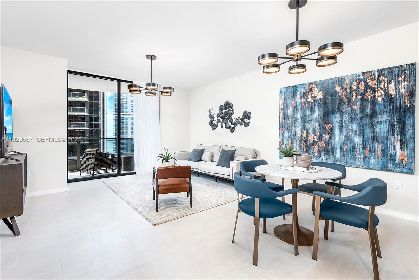 1000 Brickell Plz #4005 Miami, FL 33131