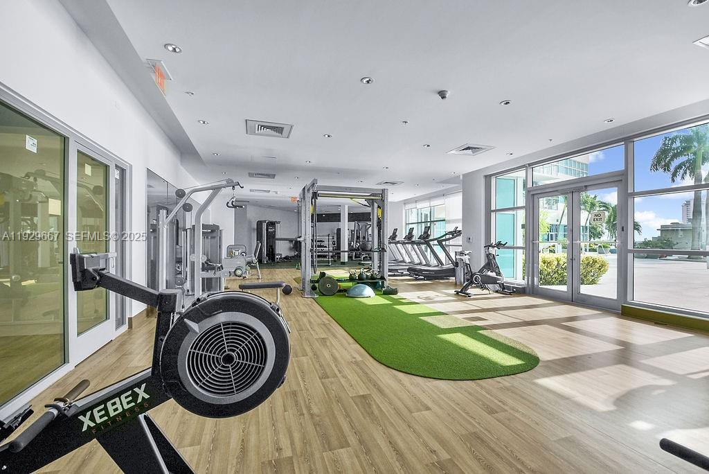 3301 NE 1st Ave #H2509 Miami, FL 33137