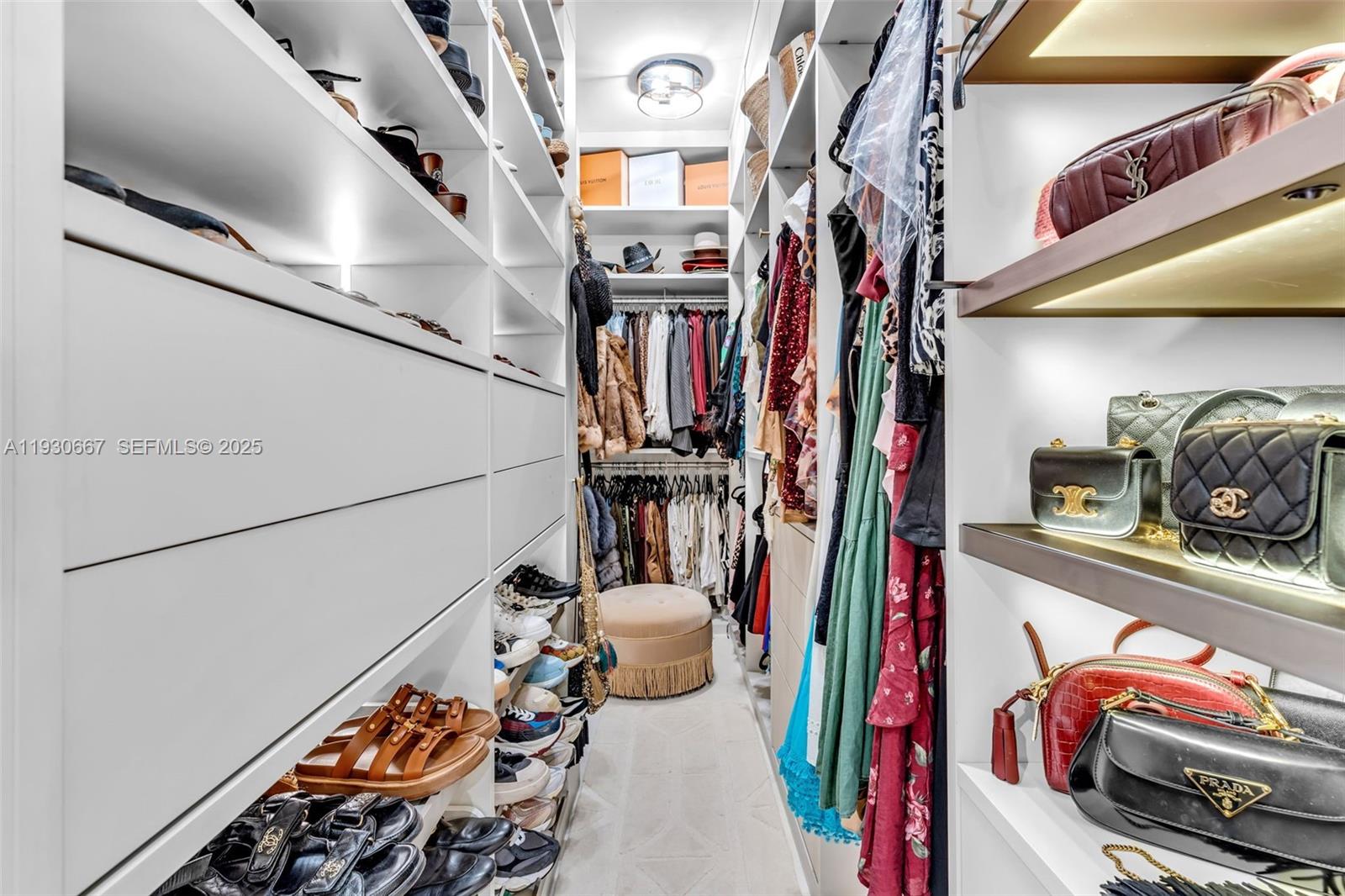 image Hamptons West11