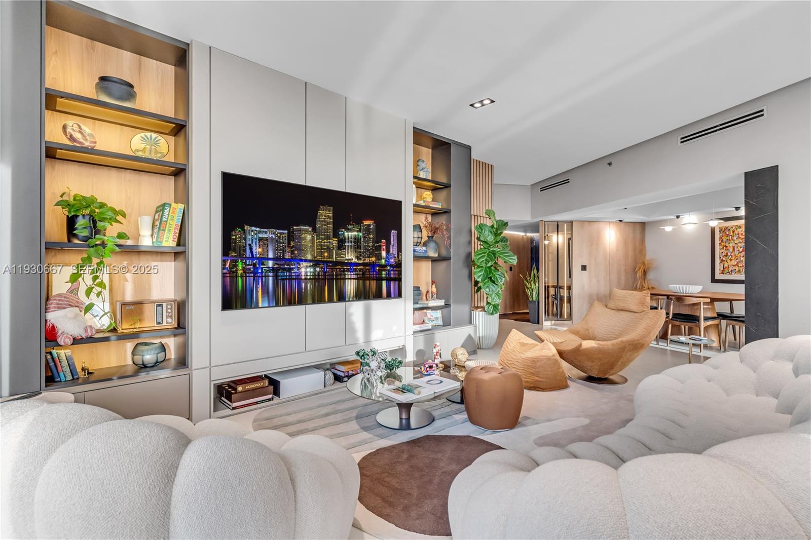 image Hamptons West74