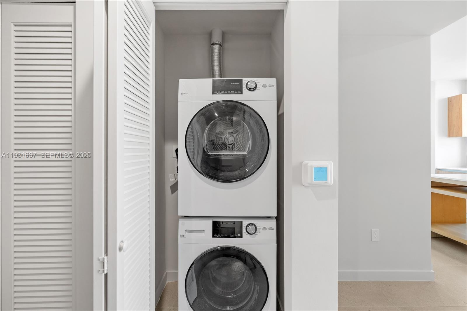 image The Crosby Miami Worldcenter25