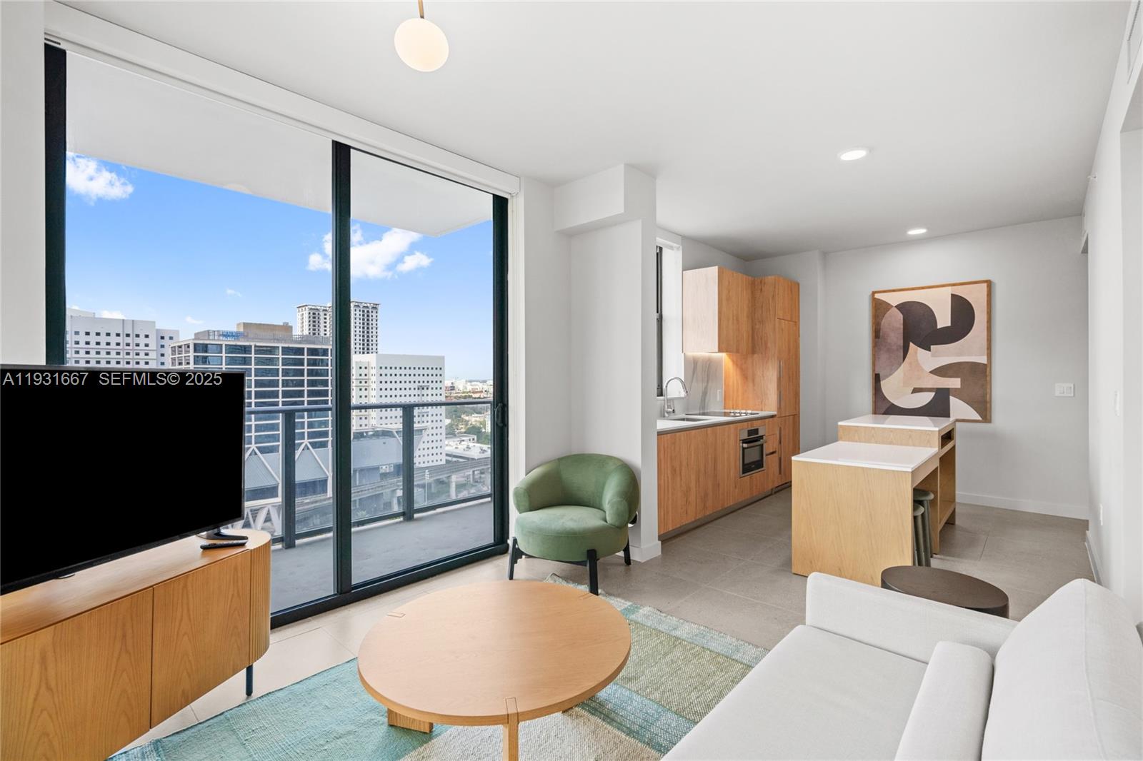 image The Crosby Miami Worldcenter3