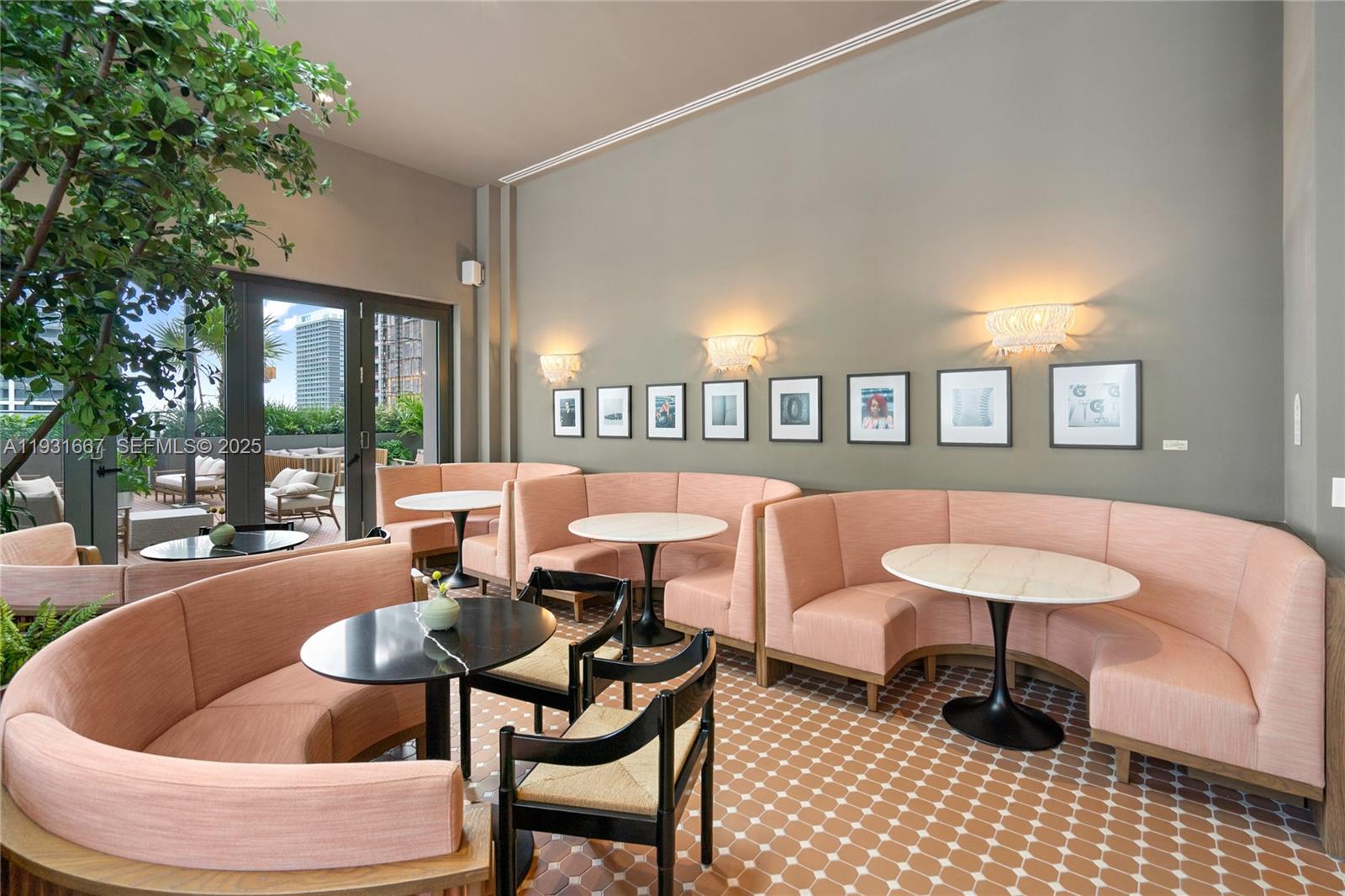 image The Crosby Miami Worldcenter44